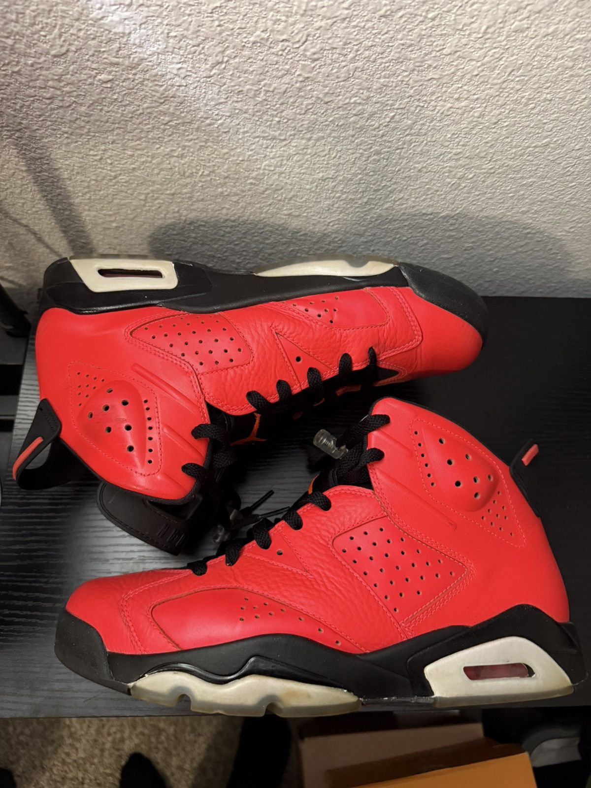 Jordan Brand Air Jordan 6 ‘Infrared’ Size US 9.5 / EU 42-43 - 1 Thumbnail