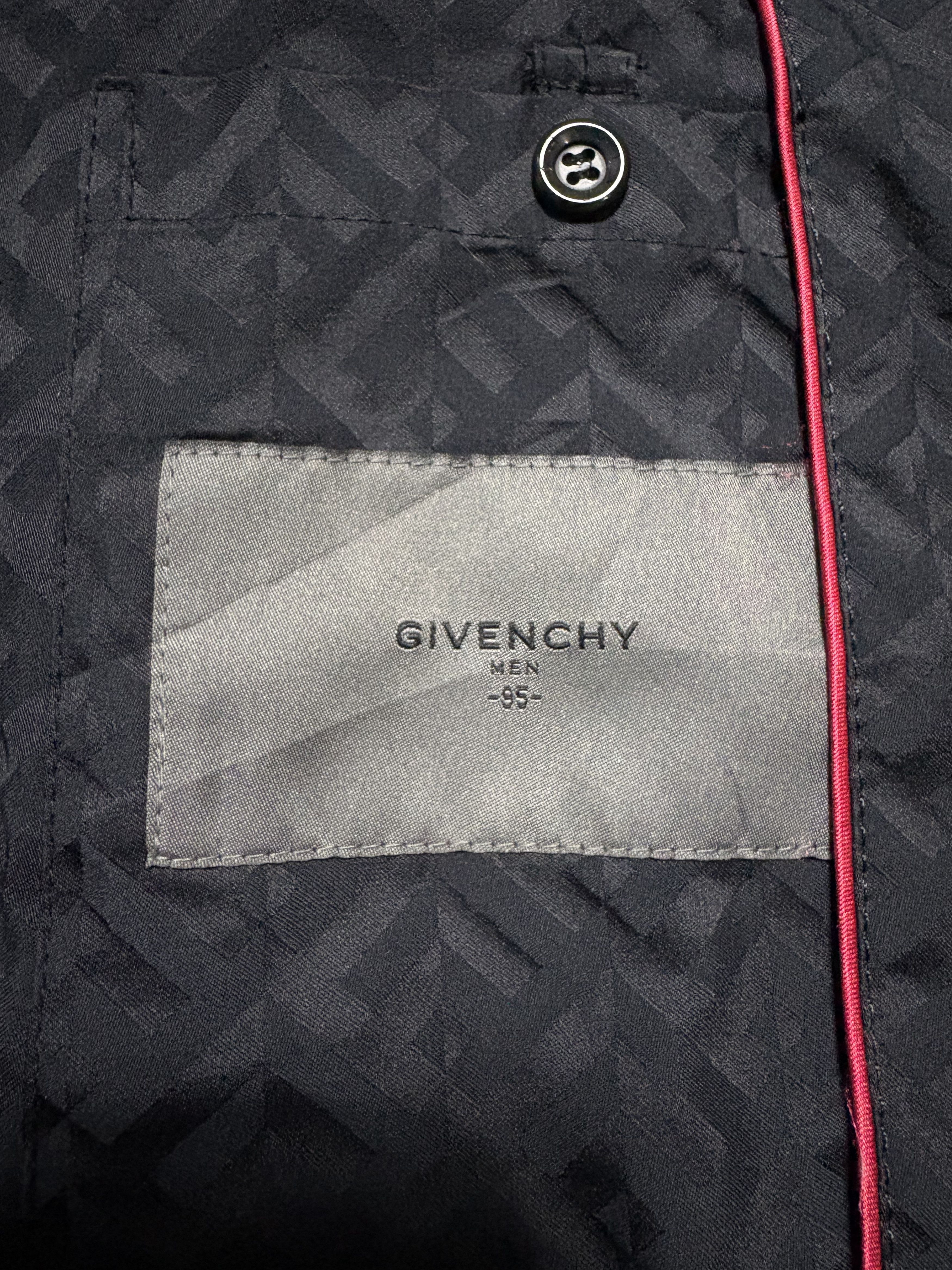 Givenchy Vintage givenchy monogram zipp up casual jacket Size US M / EU 48-50 / 2 - 3 Thumbnail
