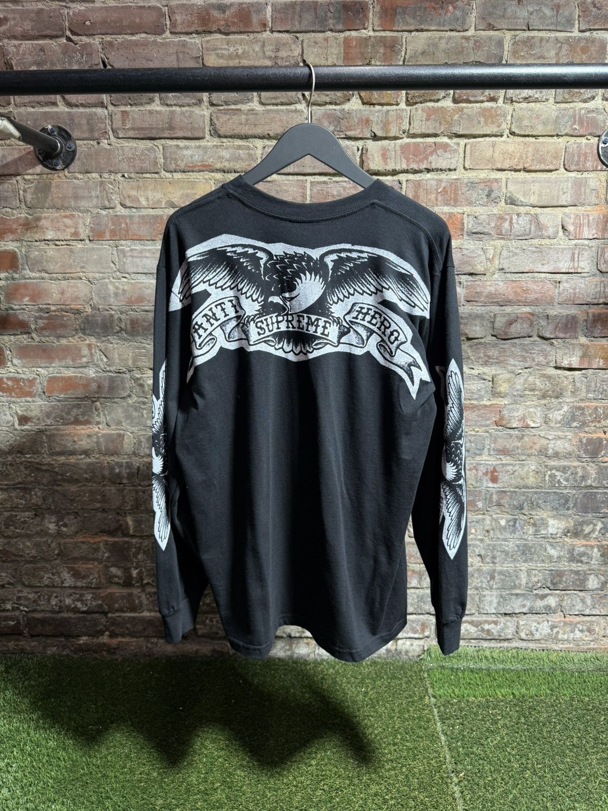 Supreme Supreme Antihero Eagle L/S Black Sz. M Size US M / EU 48-50 / 2 - 2 Thumbnail