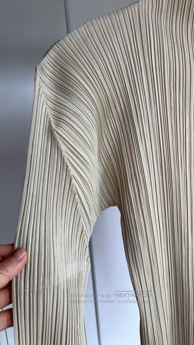 Issey Miyake Issey Miyake Pleated Half Turtleneck Base Shirt Light Gold Size L / US 10 / IT 46 - 3 Thumbnail