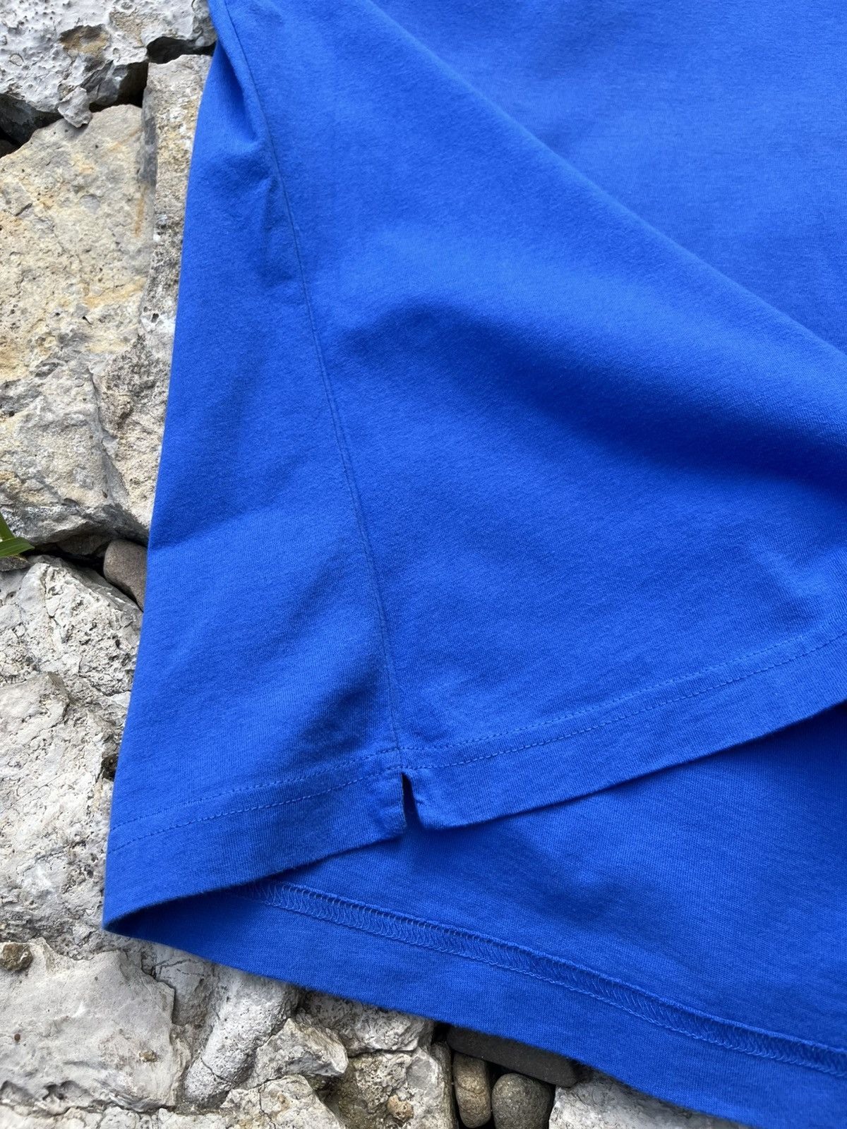 Moncler × Vintage Moncler maglia t-shirt pocket chest logo luxury tee drill Size US L / EU 52-54 / 3 - 13 Thumbnail