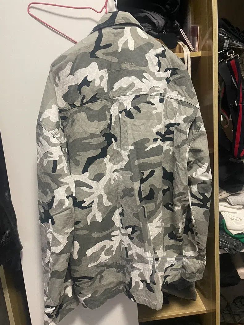 Balenciaga Balenciaga size 37 Camouflage Jacket Size US S / EU 44-46 / 1 - 5 Thumbnail