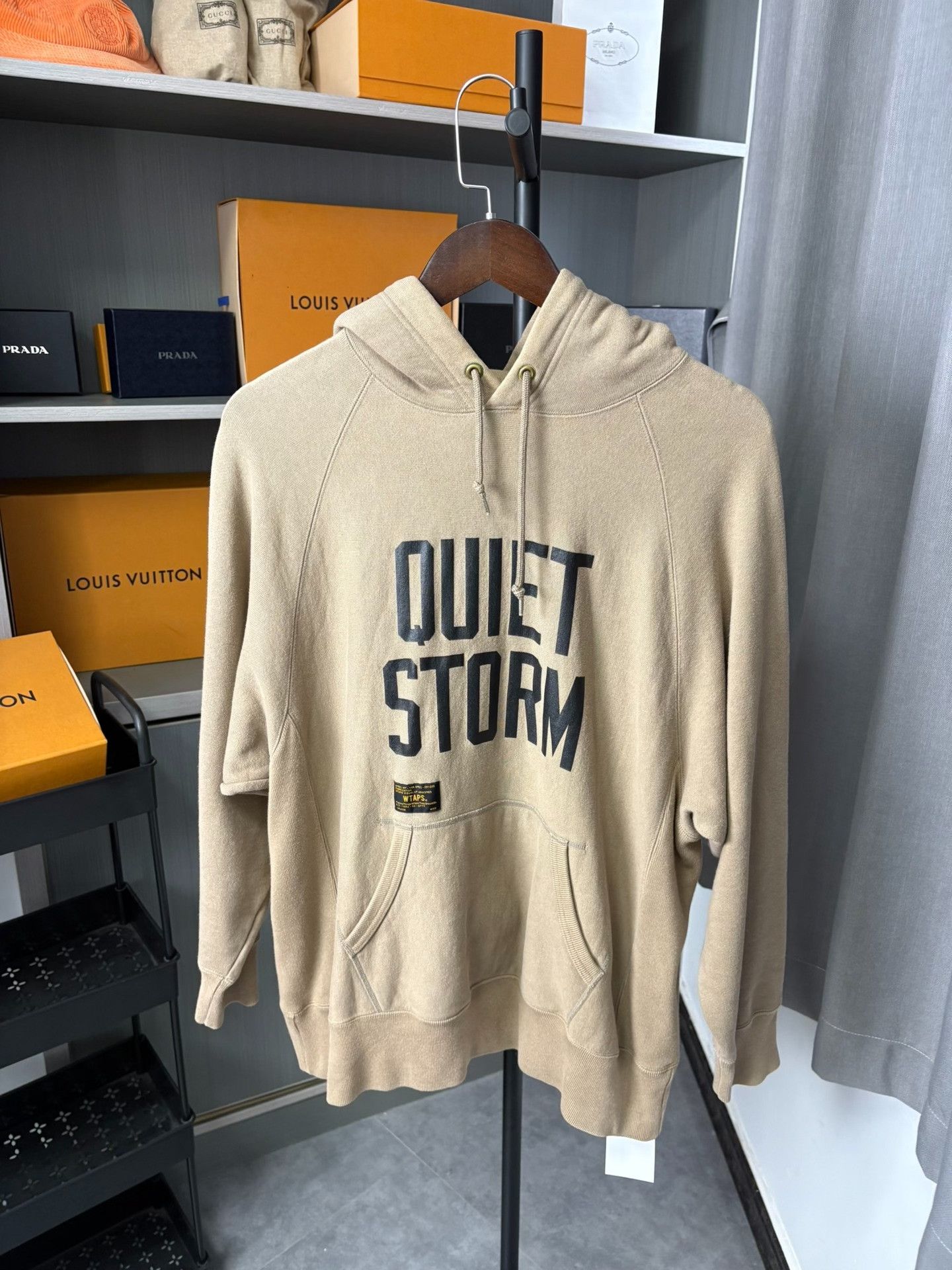 Other Beige Hoodie M Men Size US M / EU 48-50 / 2 - 1 Thumbnail