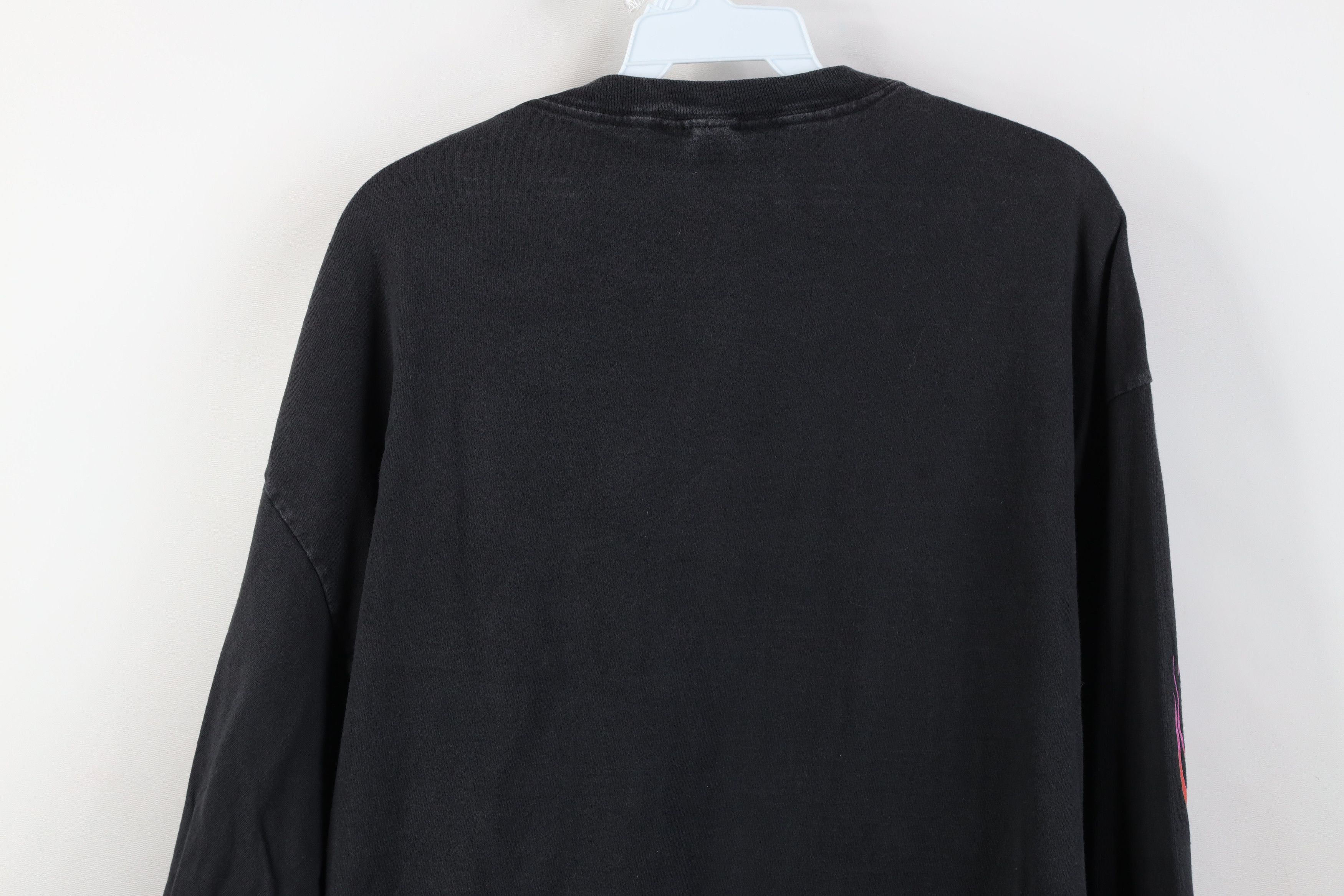 Vintage Vintage 90s Y2K Fire Flames Long Sleeve T-Shirt Black Size US XL / EU 56 / 4 - 15 Thumbnail