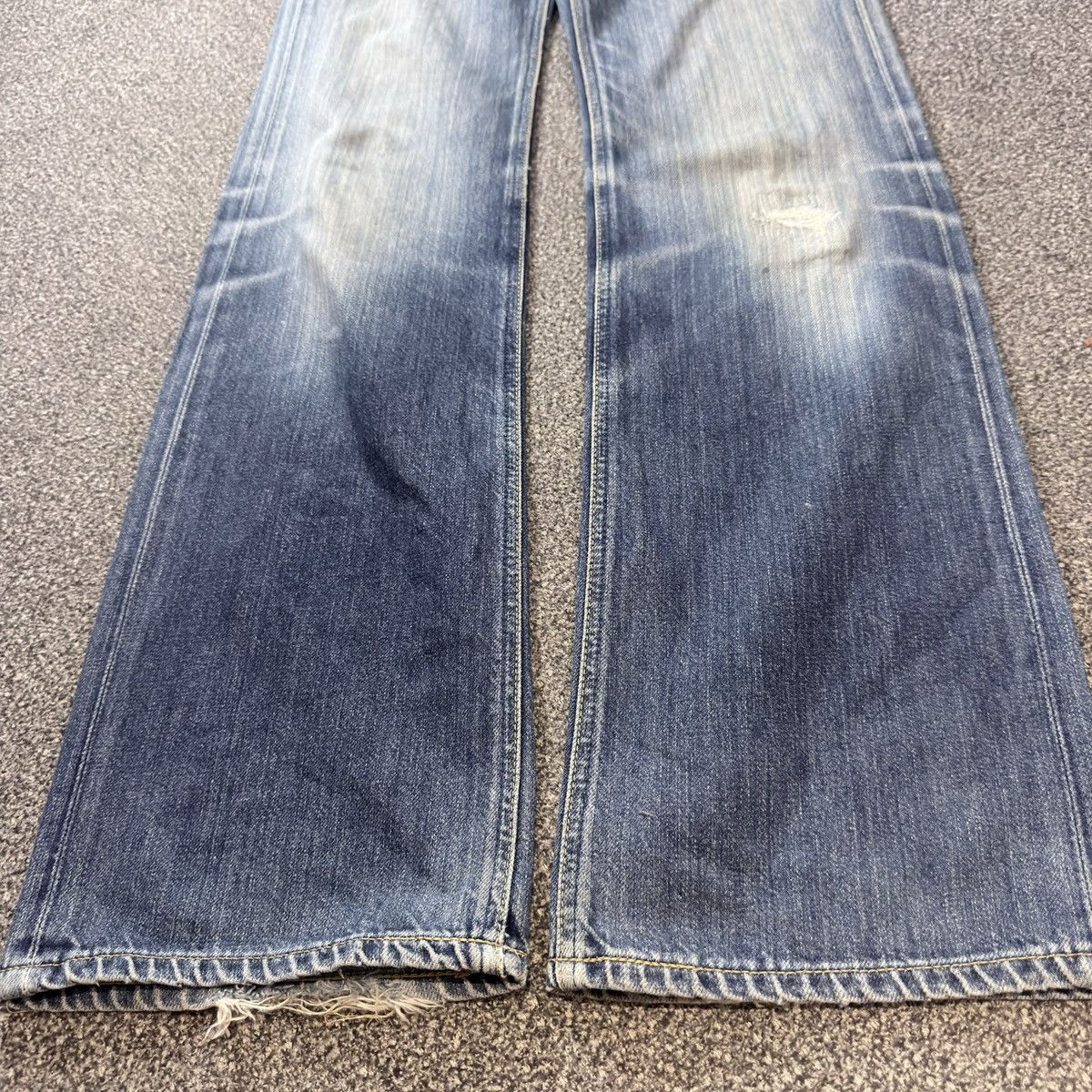 Lee × Number (N)ine Flared Vintage 90s Lee Distressed Faded Japanese Denim Size US 30 / EU 46 - 7 Thumbnail