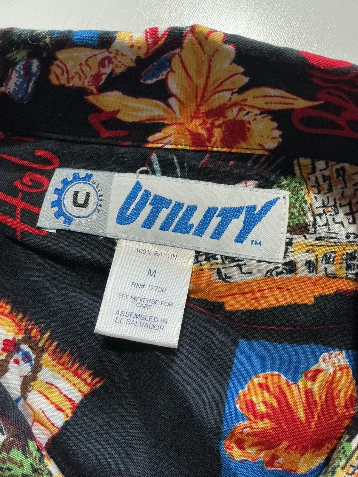 Vintage VTG Utility Pin Up Girl Hibiscus Loop Collar Hawaiian Shirt Size US M / EU 48-50 / 2 - 5 Thumbnail