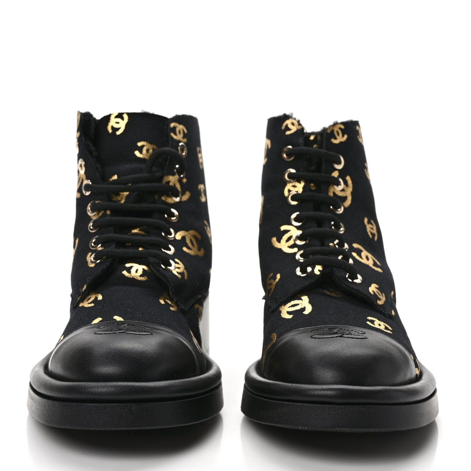 os11x0124 Lace Up Boot in Black