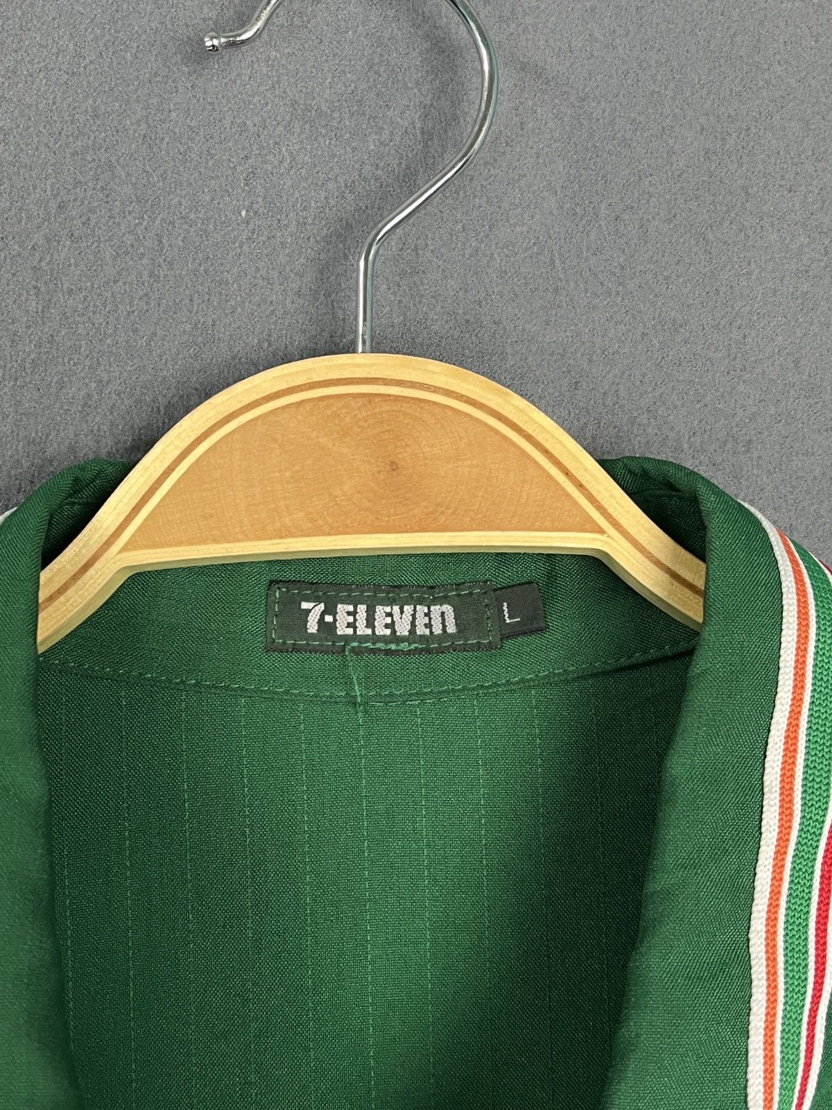 Uniform Wares × Vintage Seven Eleven 7-11 Uniform Embroidery Zipper Long Shirt Rare Size US L / EU 52-54 / 3 - 11 Thumbnail