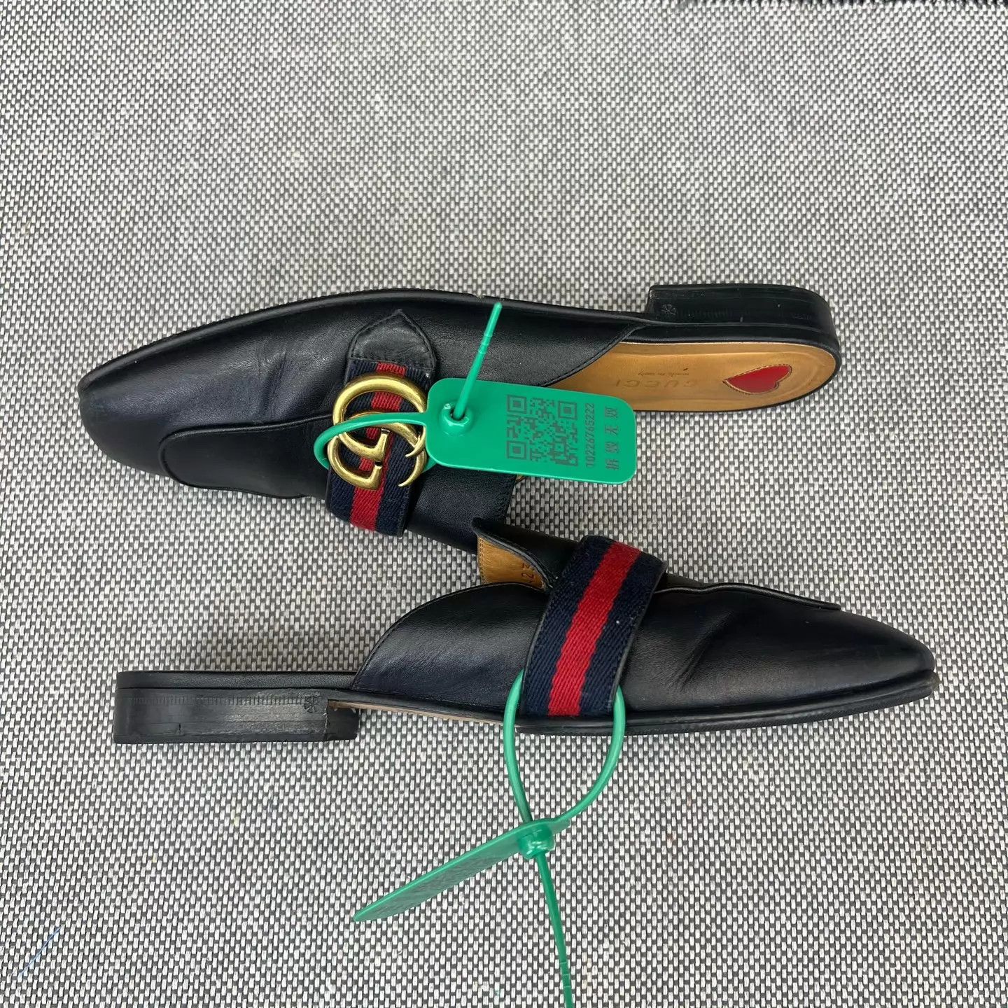 Gucci Gucci Princetown Black Slippers 38 Boxed Size US 7.5 / IT 37.5 - 3 Thumbnail