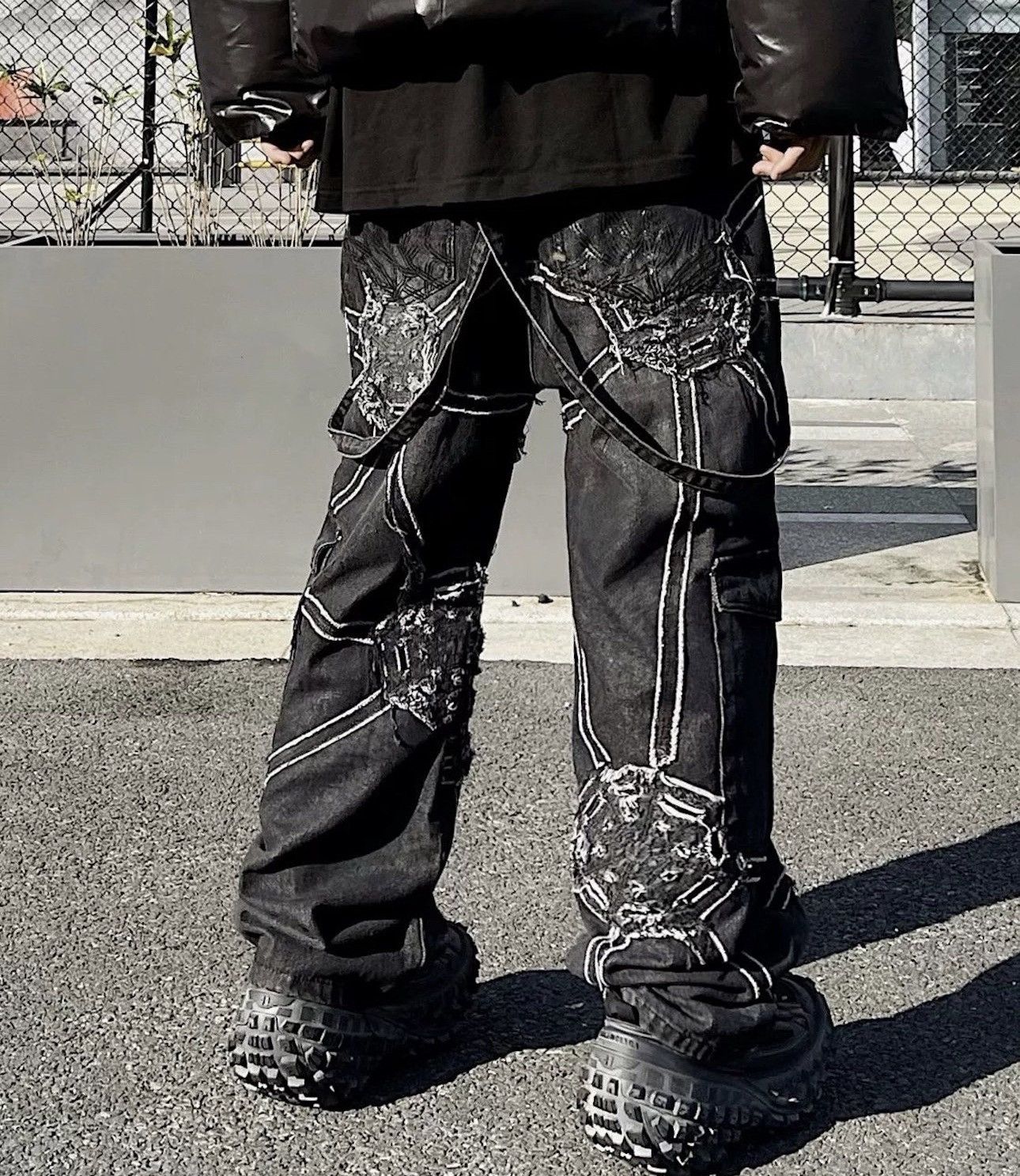 Japanese Brand × Vintage Utility grunge distressed cargo jeans pants Size US 32 / EU 48 - 3 Thumbnail