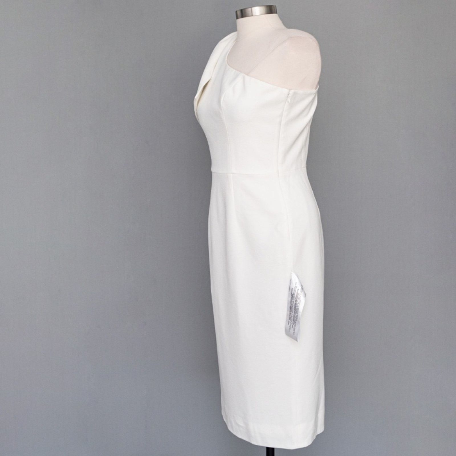 Dress the Population Dress The Population. One Shoulder Bow Dress. Size L / US 10 / IT 46 - 7 Thumbnail