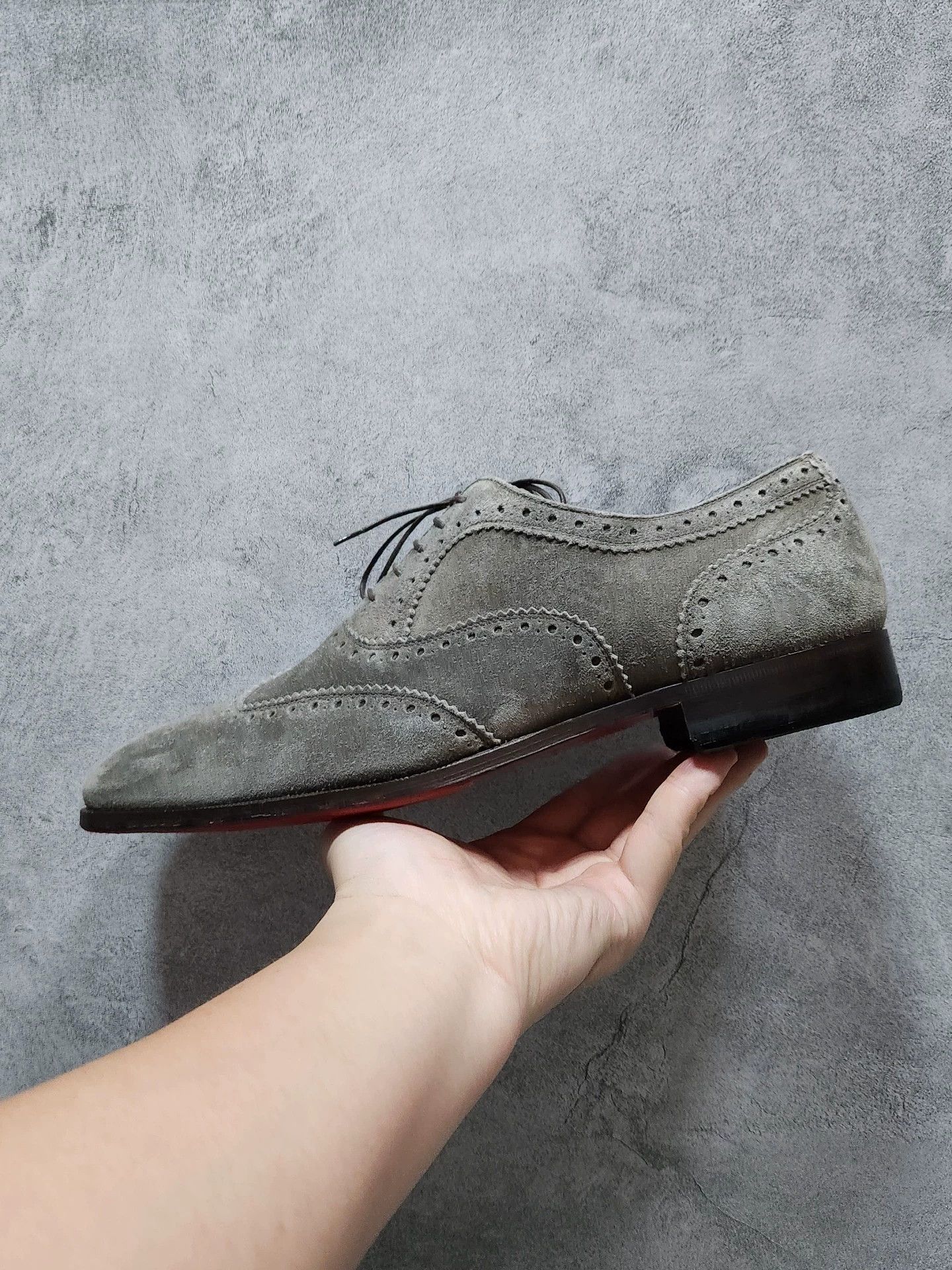 Christian Louboutin Christian Louboutin grey calfskin suedecasual with red sole Size US 9.5 / EU 42-43 - 6 Thumbnail