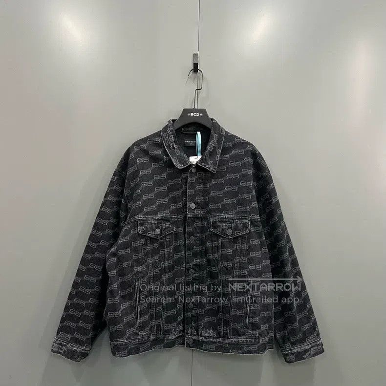 Balenciaga Balenciaga Bulletproof BB Buckle Denim Size US L / EU 52-54 / 3 - 1 Thumbnail