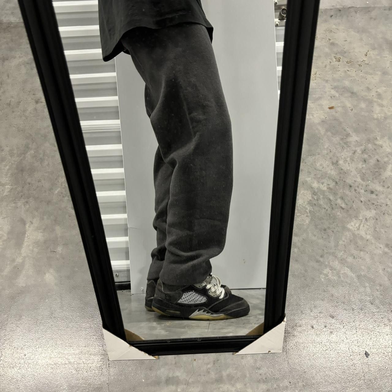 Japanese Brand × Vintage Crazy Vintage 90s Dark Grey Essential Sweatpants! Size US 28 / EU 44 - 2 Thumbnail