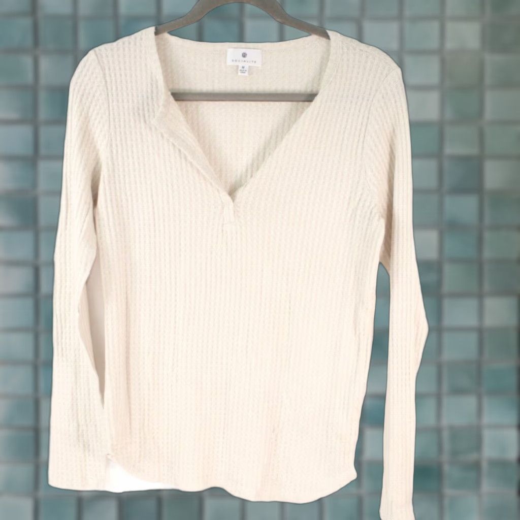 Vintage SOCIALITE Light Weight V Neck Sweater Women's M Ivory Soft Size M / US 6-8 / IT 42-44 - 1 Thumbnail