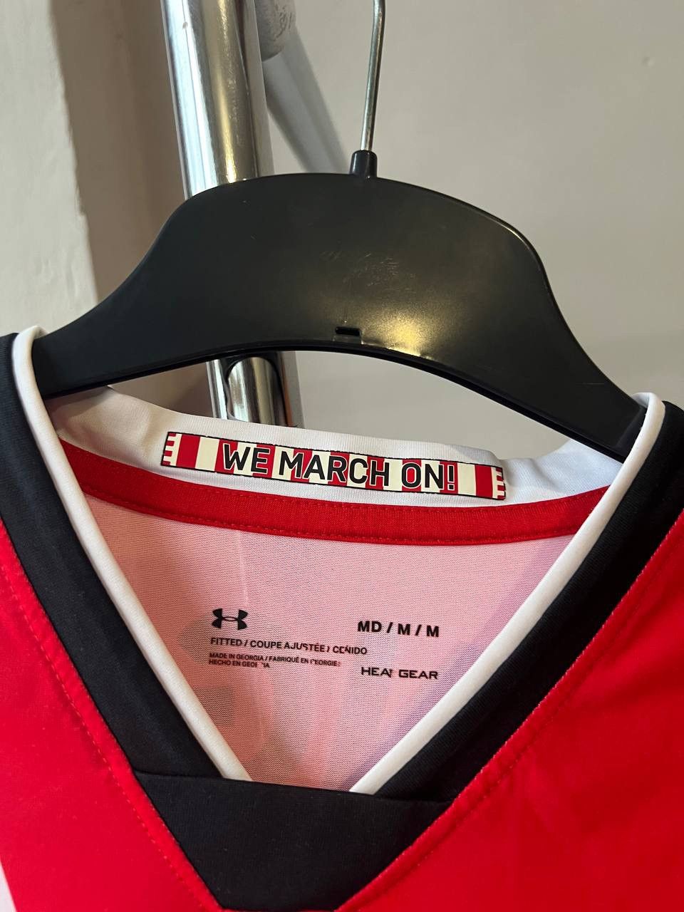 Under Armour 2020/21 SOUTHAMPTON #9 INGS HOME SOCCER JERSEY SHIRT SIZE M Size US M / EU 48-50 / 2 - 8 Thumbnail