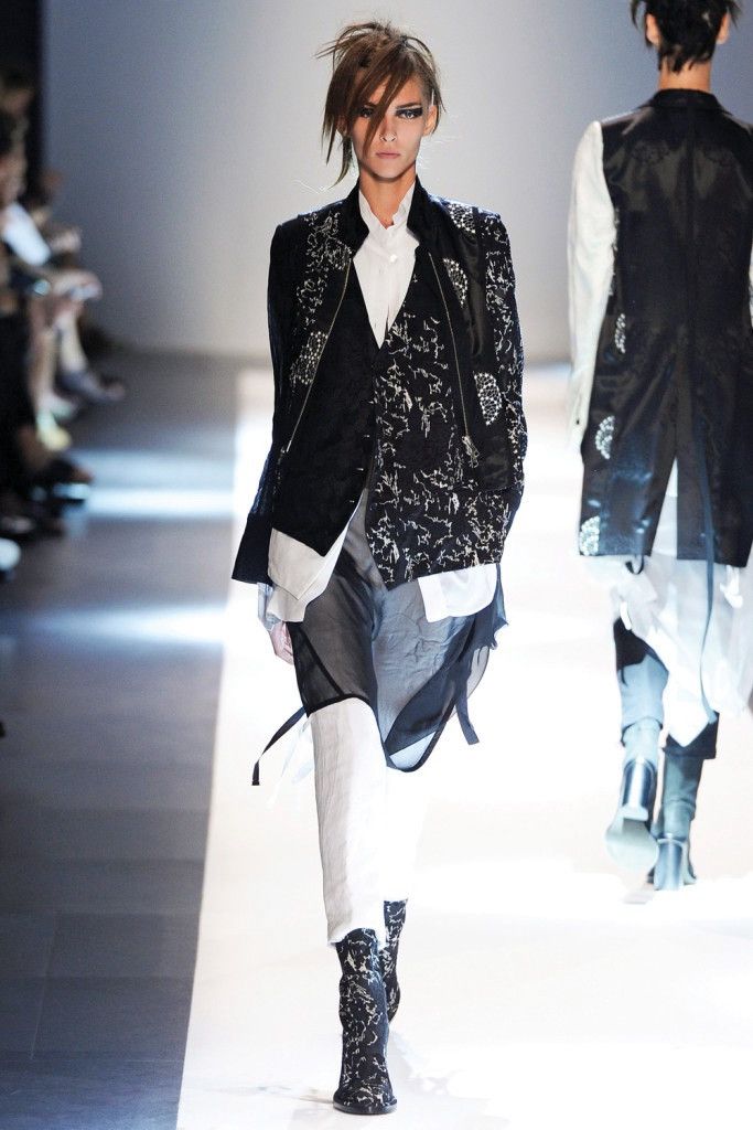 Ann Demeulemeester ann demeulemeester embroidered catwalk boots size 35 runway Size US 4 / IT 34 - 5 Thumbnail