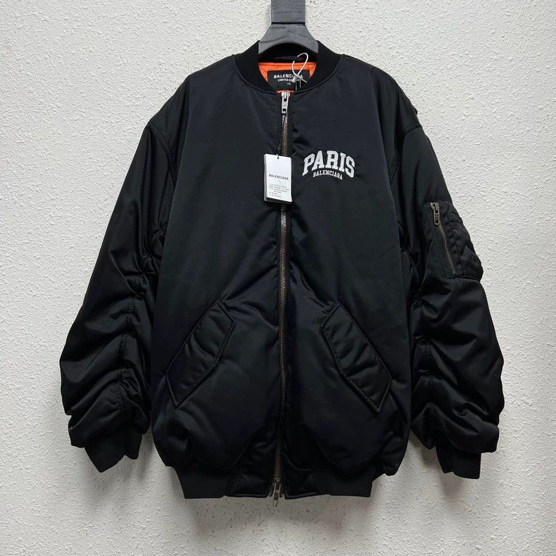 Balenciaga Balenciaga City Limited Super Limited Bomber Letter Embroi Size US S / EU 44-46 / 1 - 1 Thumbnail
