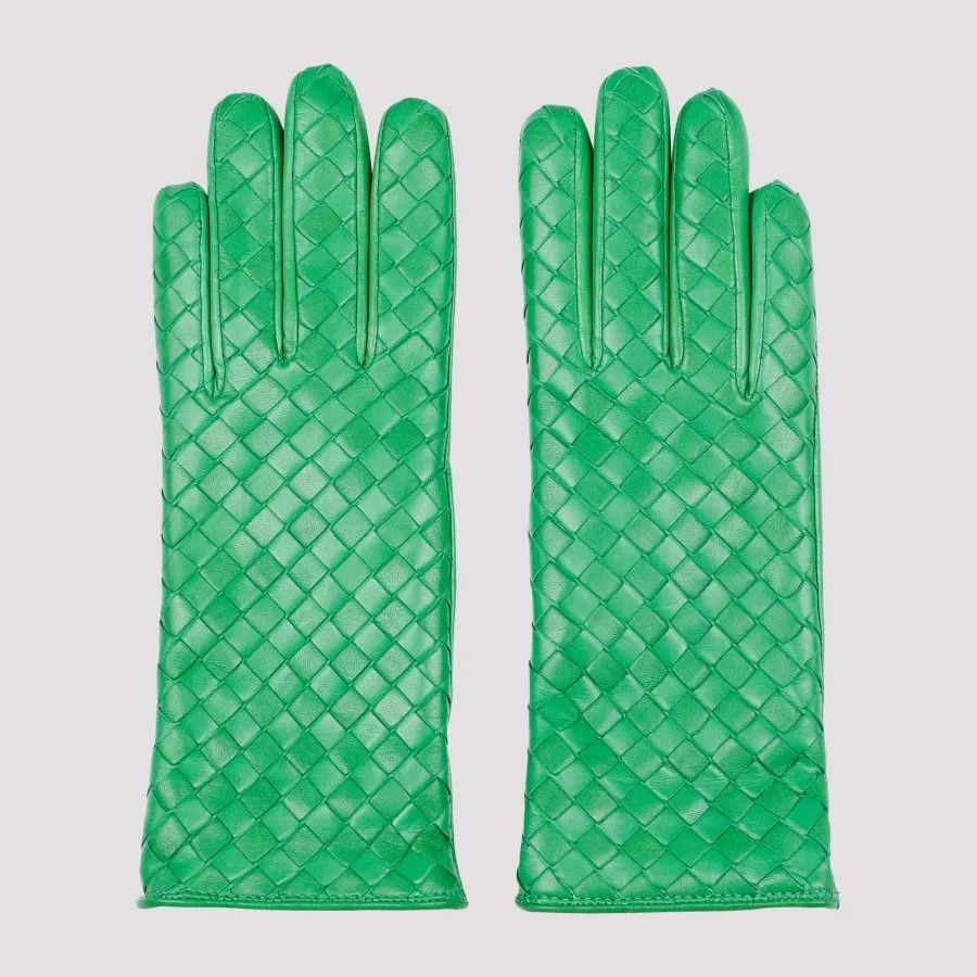 Bottega Veneta o1w1db10824 Size: 7 / Intrecciato Leather Gloves in Green Size ONE SIZE - 1 Thumbnail