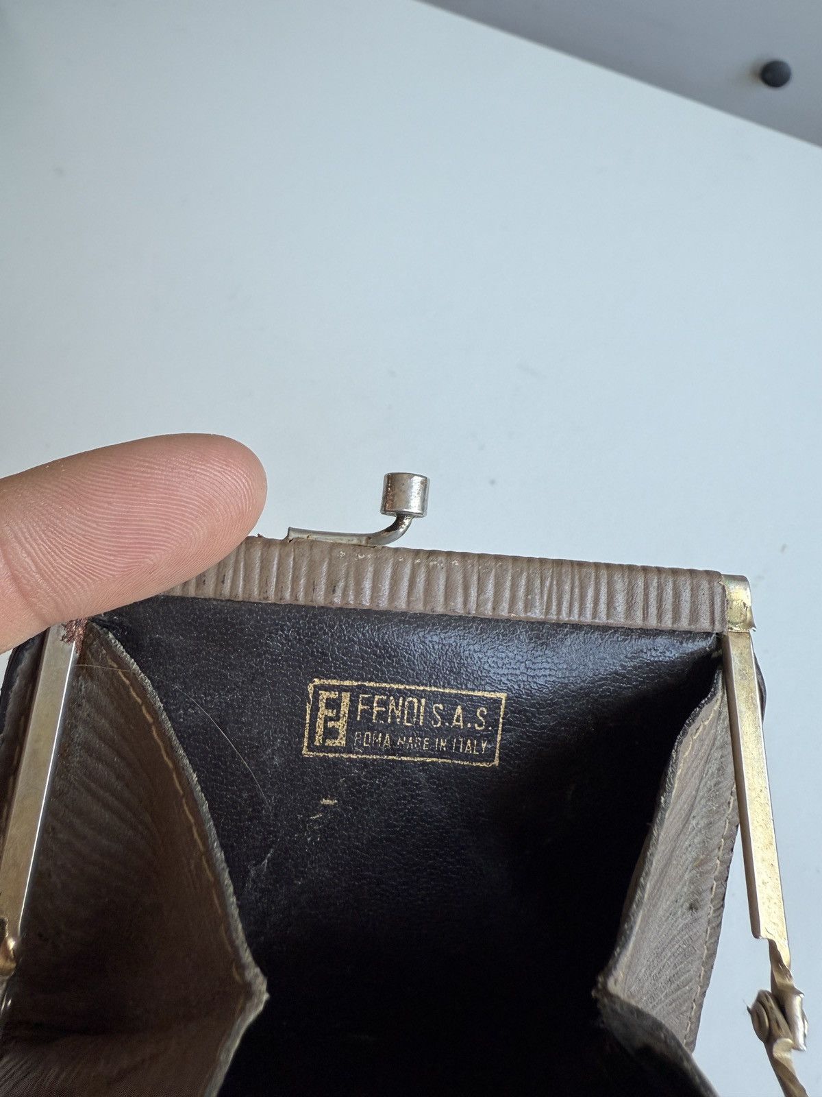Fendi × Vintage Vintage 90s Fendi FF monogram pouch wallet designer luxury Size ONE SIZE - 4 Thumbnail