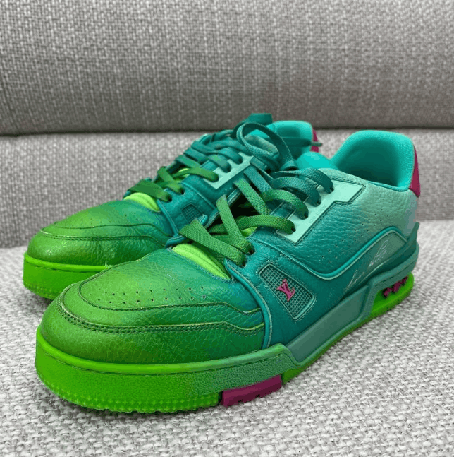 Louis Vuitton Louis Vuitton low-top sneakers Size US 7 / EU 40 - 1 Thumbnail