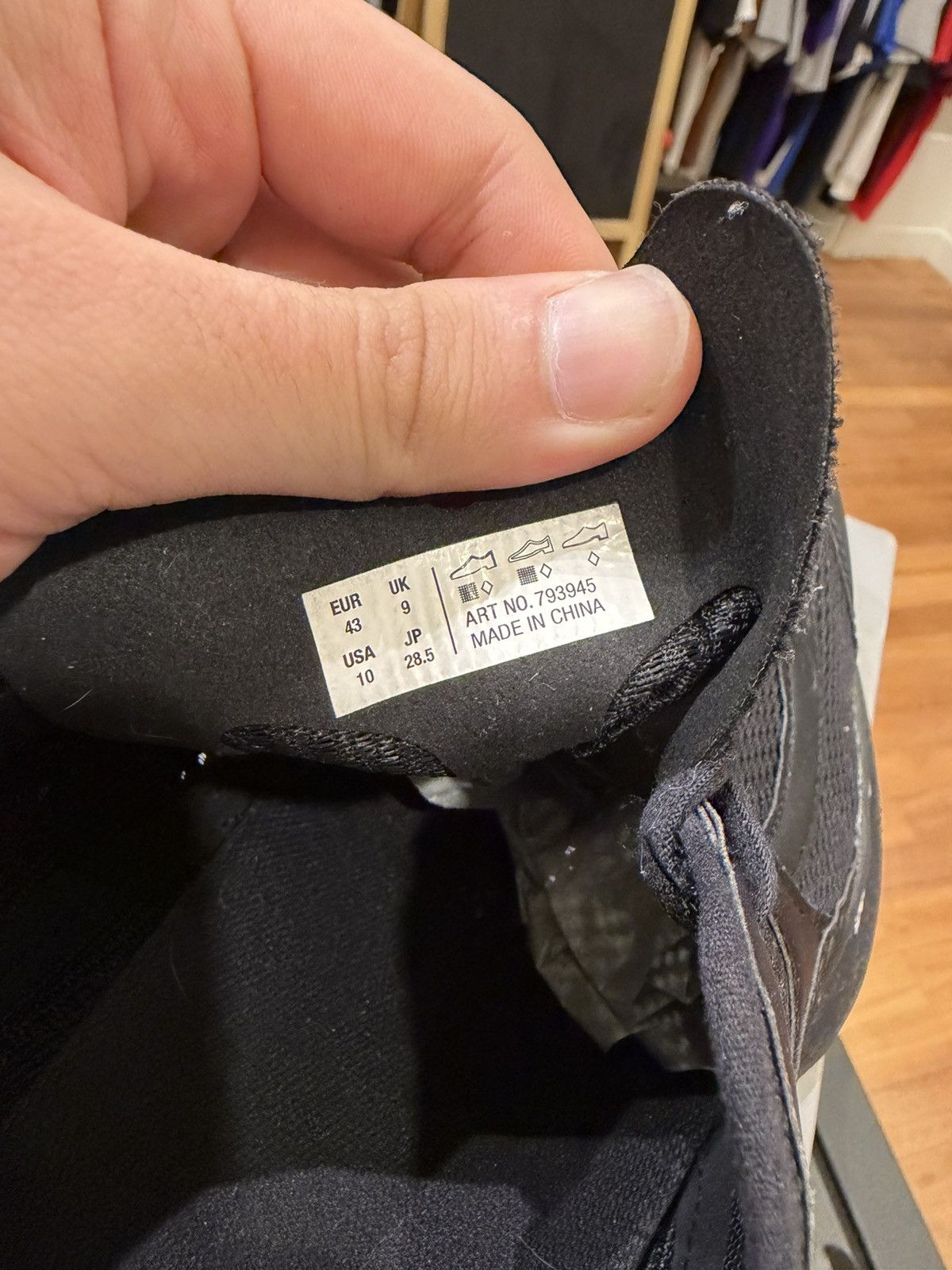 Balenciaga Balenciaga Circuit Low Top Sneaker -Black Size US 10 / EU 43 - 7 Thumbnail