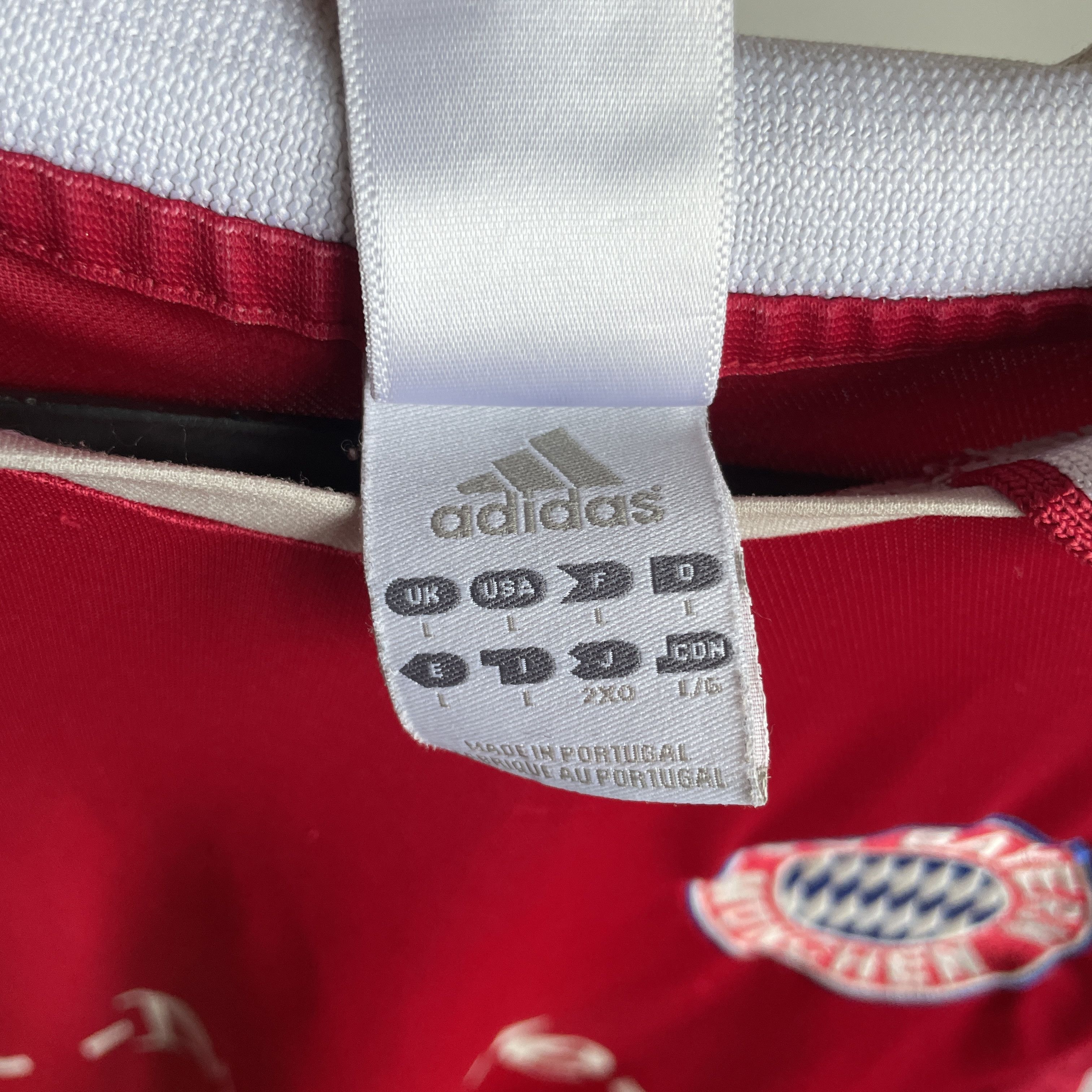 Adidas F.C. Bayern Munich 2003-04 Home Jersey Size L Size US L / EU 52-54 / 3 - 11 Thumbnail