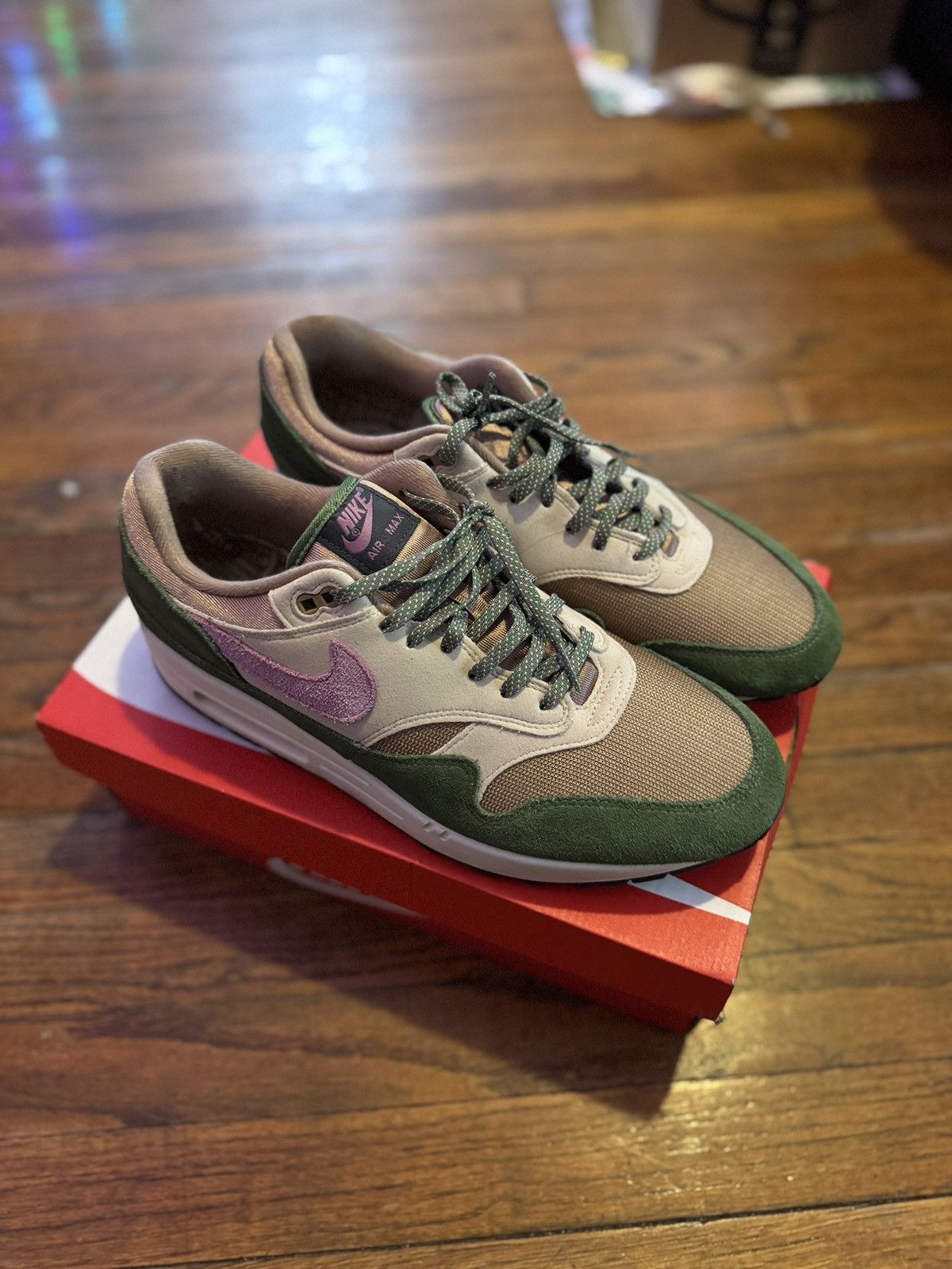 Nike NIKE AIR MAX 1 NH Size US 12 / EU 45 - 17 Thumbnail