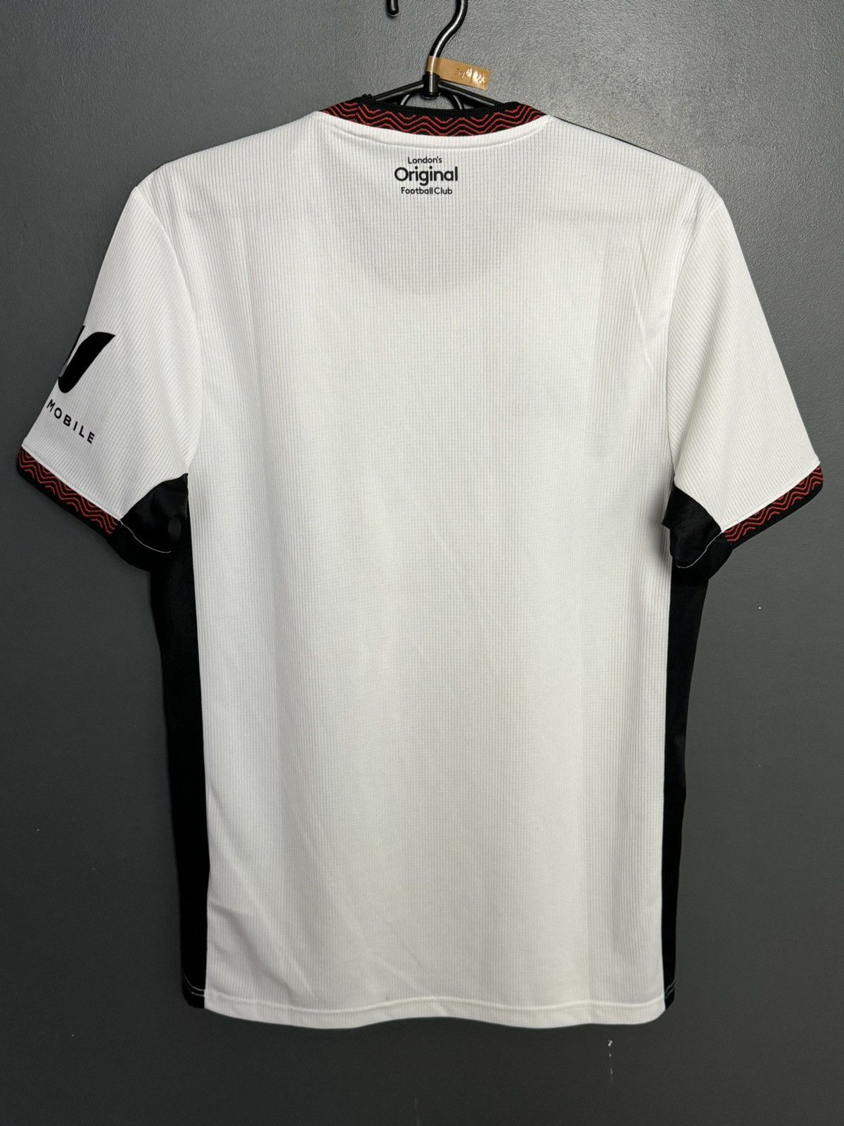 Adidas Fulham 22/23 Home Football Jersey Size US S / EU 44-46 / 1 - 2 Thumbnail
