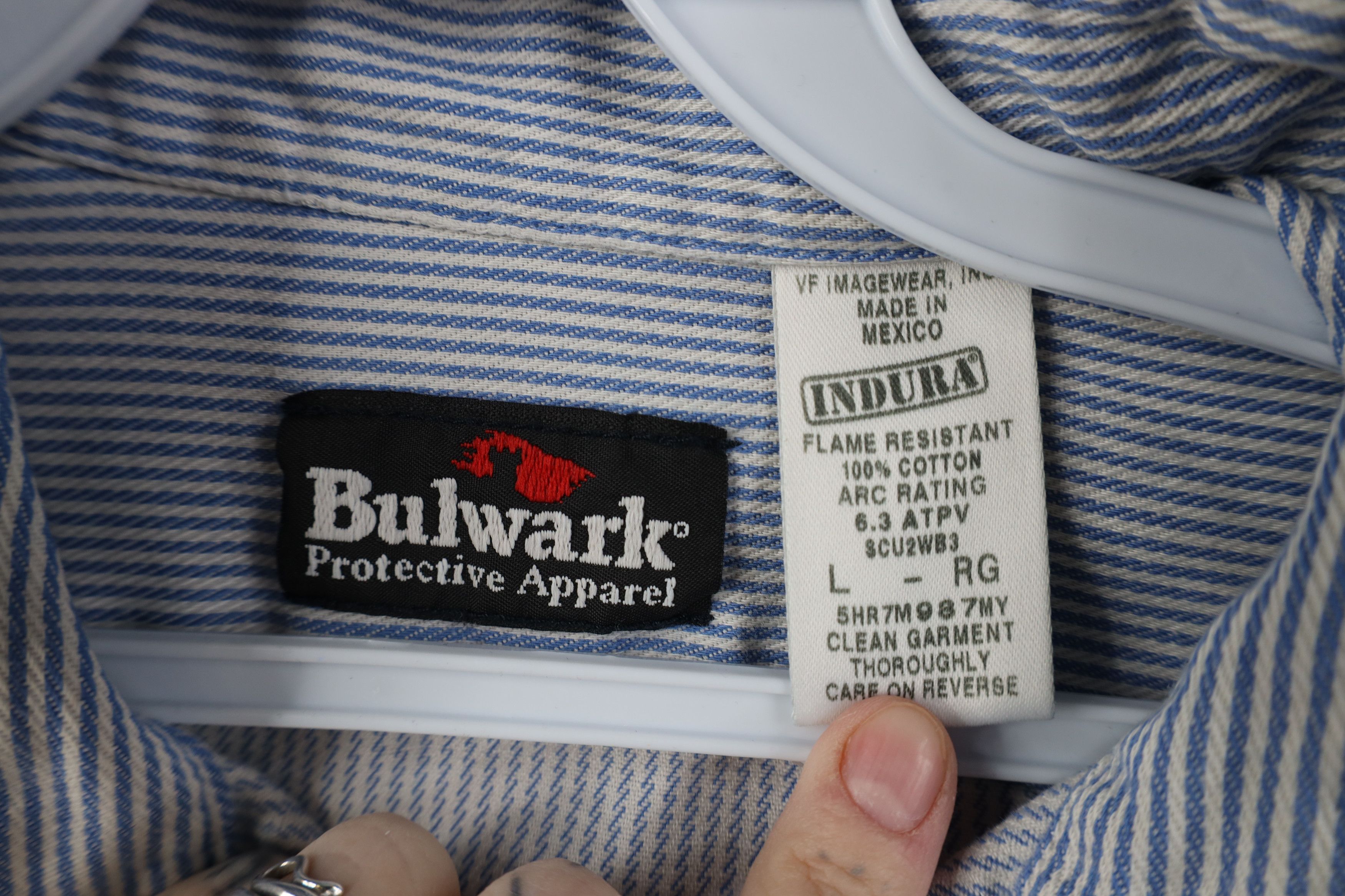 Vintage Bulwark FR Resistant Hickory Striped Button Shirt Workwear Size US L / EU 52-54 / 3 - 11 Thumbnail