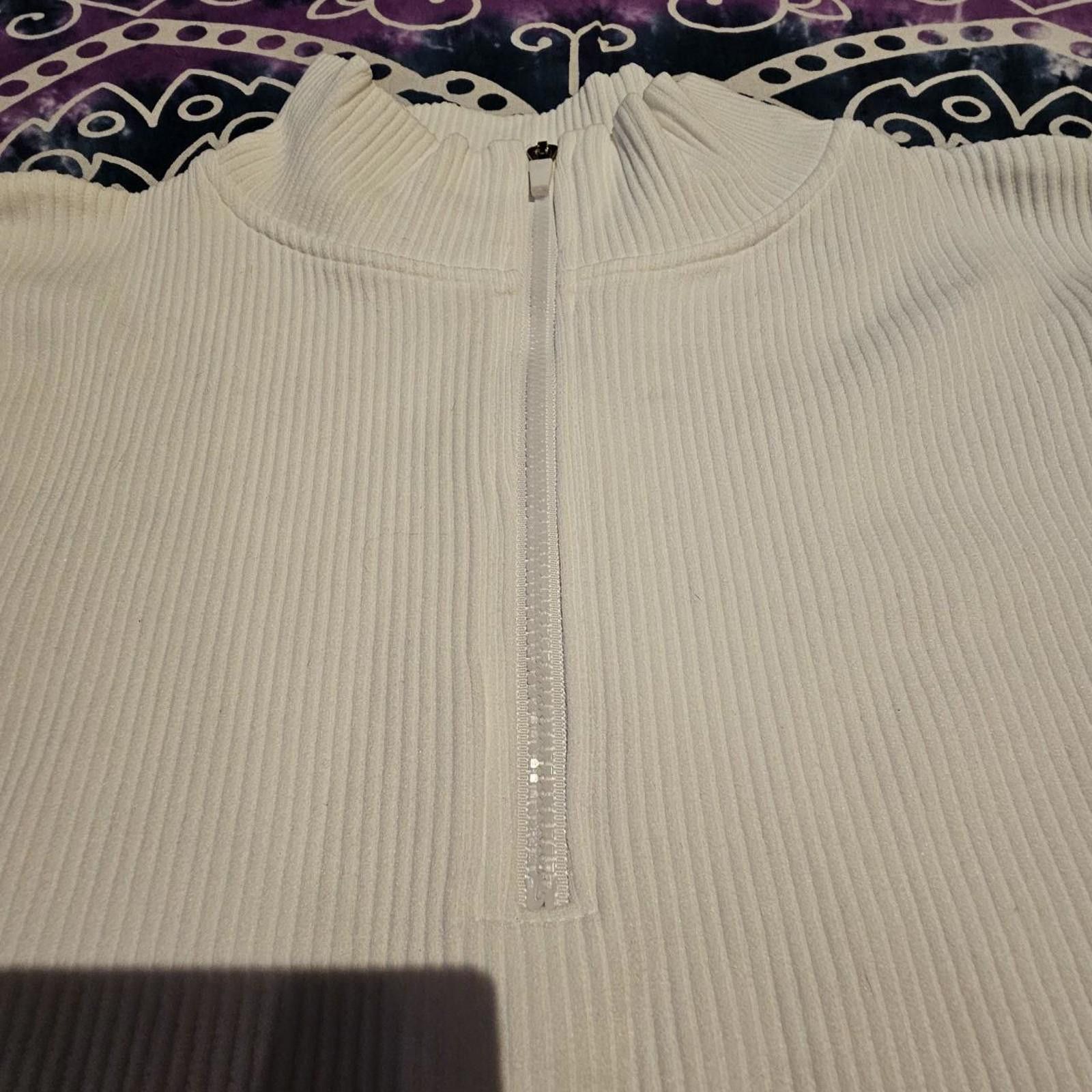 Designer Women's White Quarter Zip Active Domino Shirt Size M / US 6-8 / IT 42-44 - 4 Thumbnail