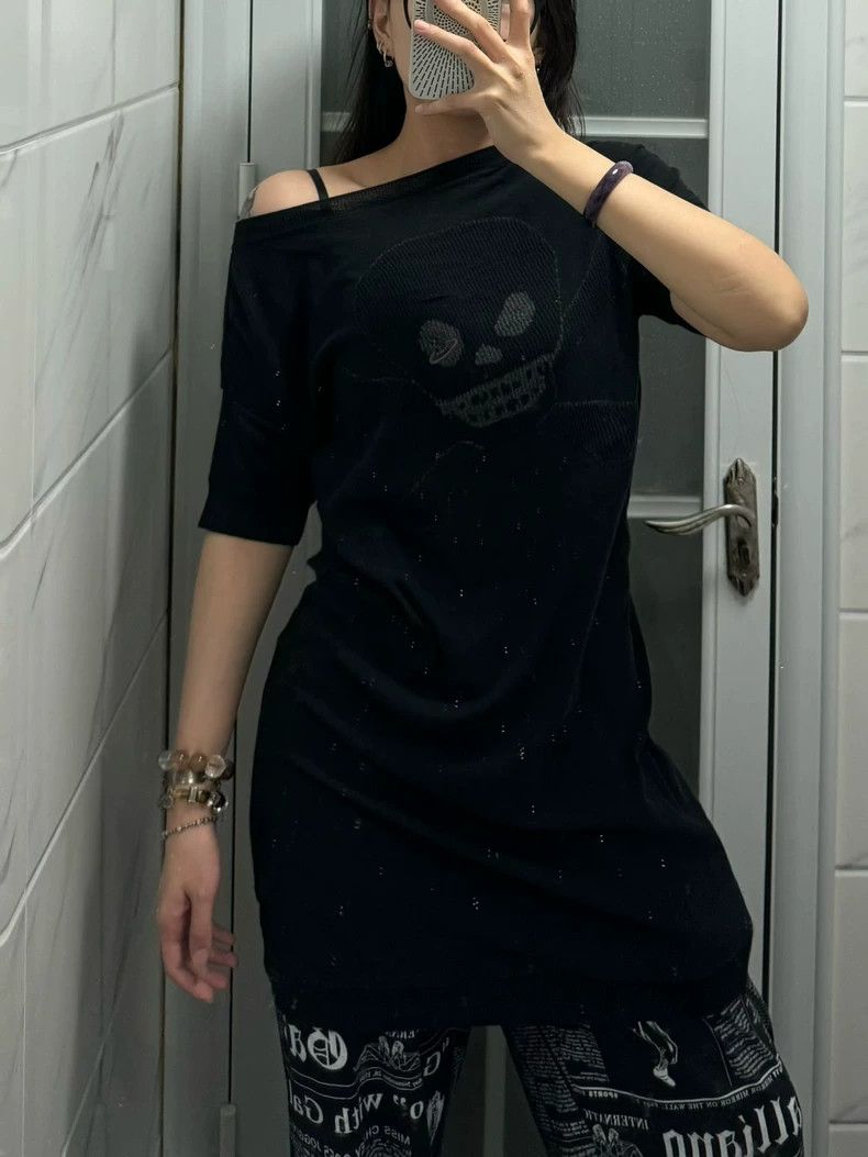 Vivienne Westwood vivienne westwood size3 Knit short-sleeved dress with skull Size L / US 10 / IT 46 - 1 Thumbnail