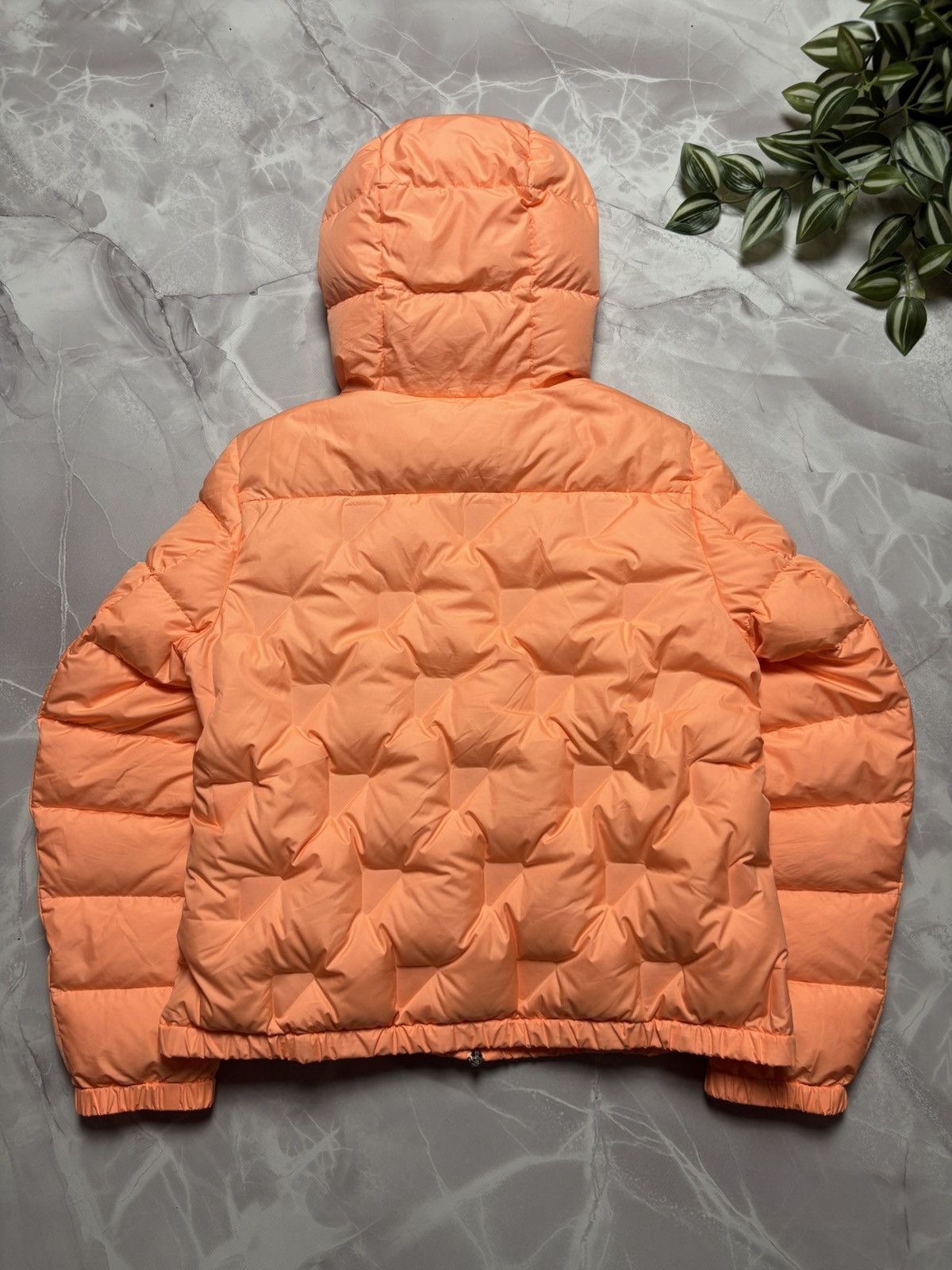 Other Marc Cain Down Puffer Jacket Hooded Apricot Women's N4 (M) Size M / US 6-8 / IT 42-44 - 6 Thumbnail