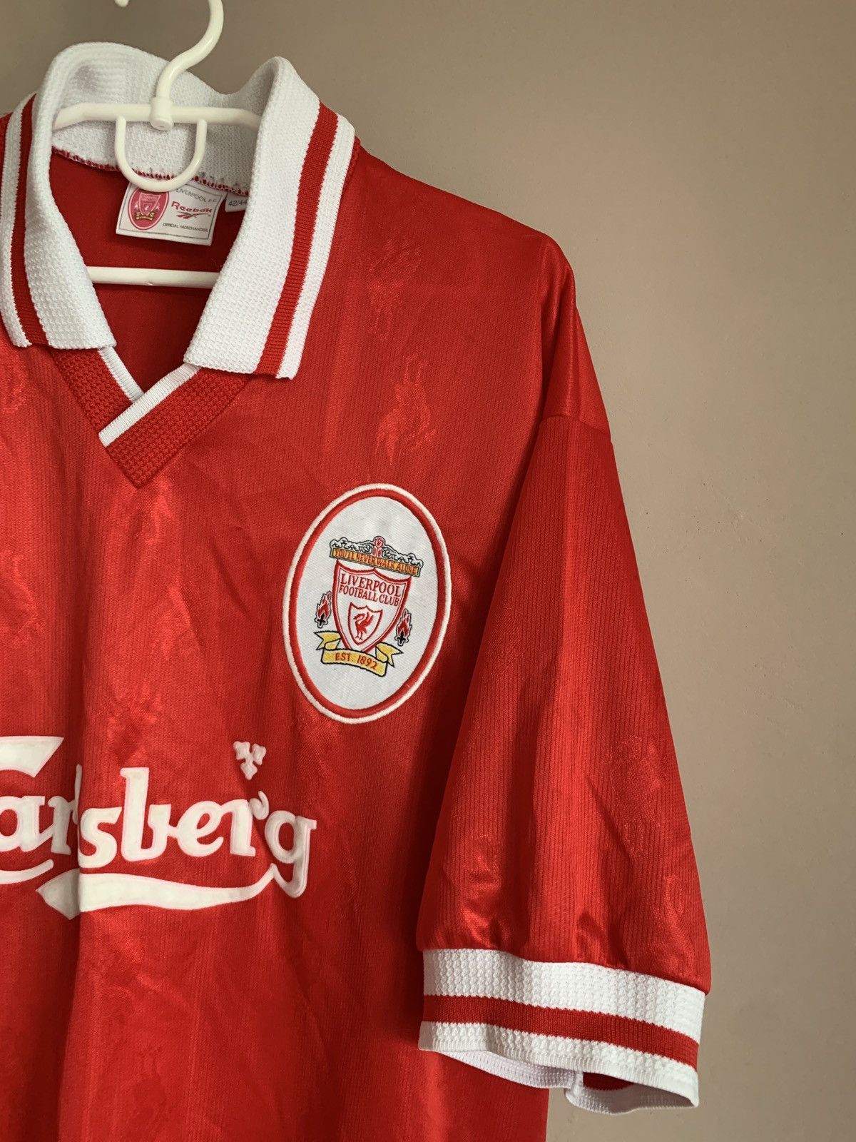 Reebok Liverpool 1996/98 Home Football Shirt Reebok Vintage Sz L Size US L / EU 52-54 / 3 - 4 Thumbnail