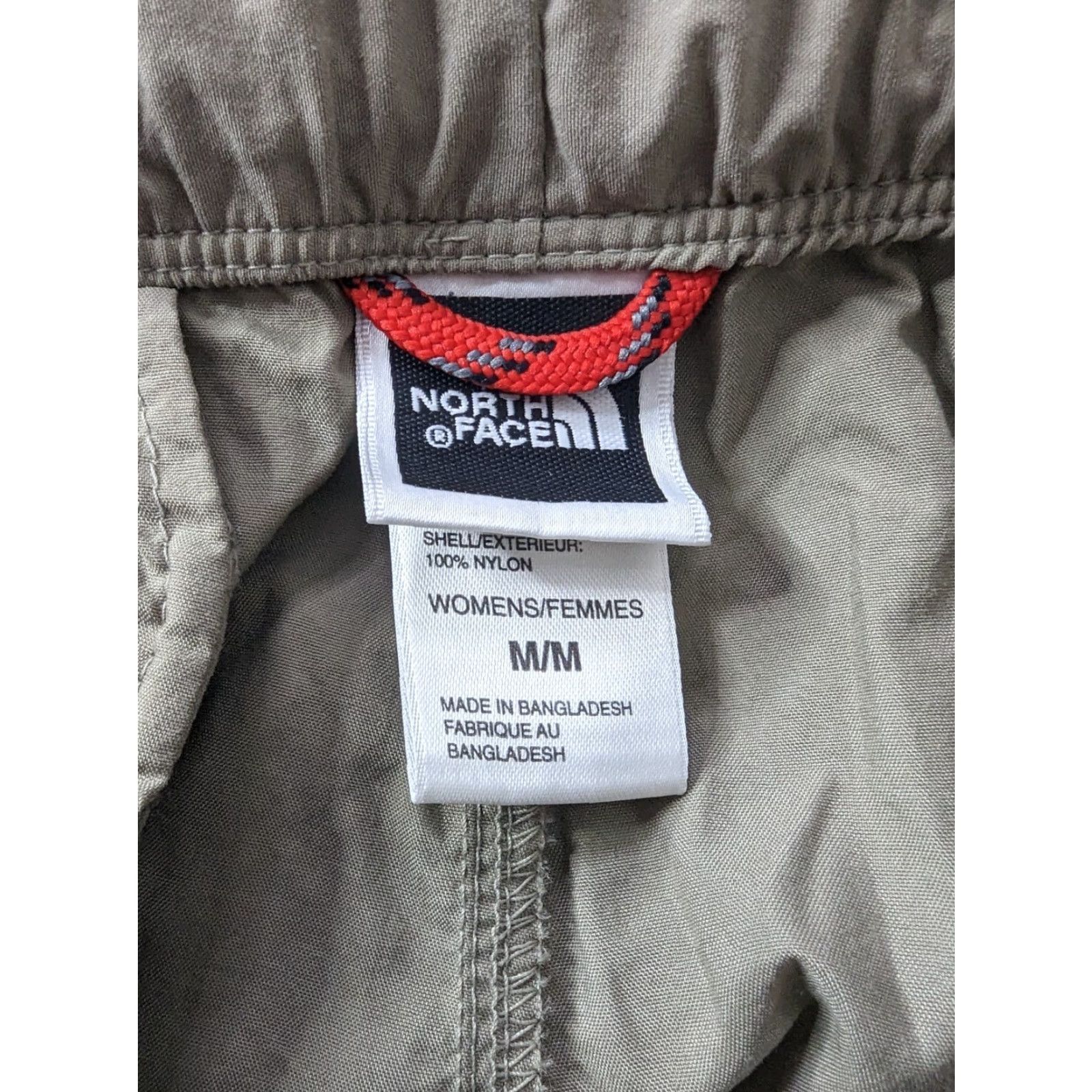 The North Face VINTAGE The North Face Cargo Pants Womens Medium Tan Convertible Hiking Outdoor Casual Size 32" / US 10 / IT 46 - 4 Thumbnail