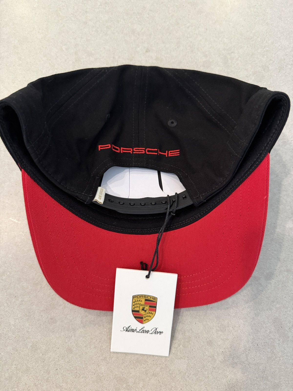 Aime Leon Dore × Porsche Design ALD x Porsche Hat Red/Black Size ONE SIZE - 2 Thumbnail