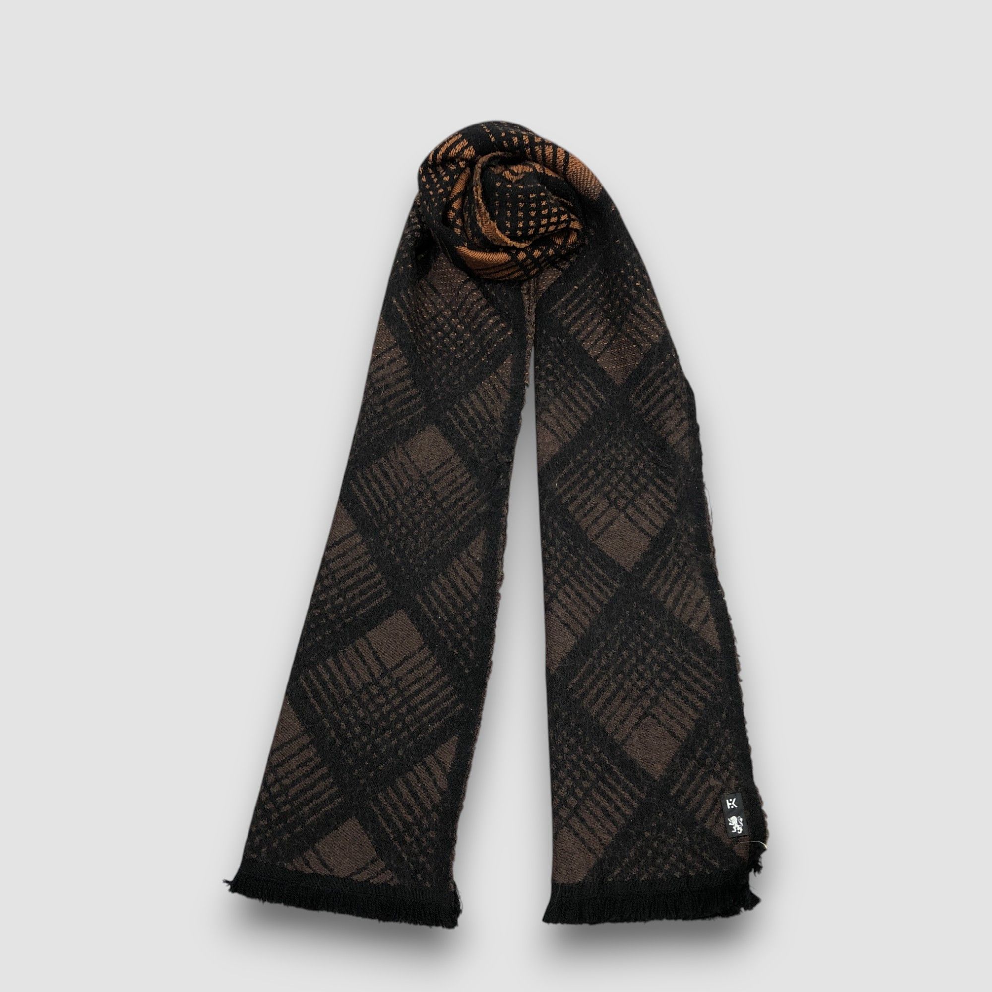 Hiroko Koshino Homme Vintage Hiroko Koshino Scarf Muffler Knit Wool Scarves Size ONE SIZE - 2 Thumbnail