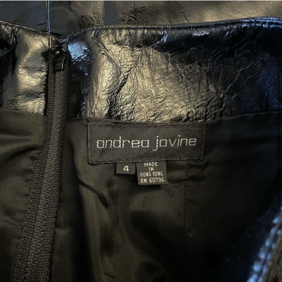 Vintage vintage patent leather pencil skirt by andrea jovine, sz 2-4 Size 26" / US 2 / IT 38 - 3 Thumbnail