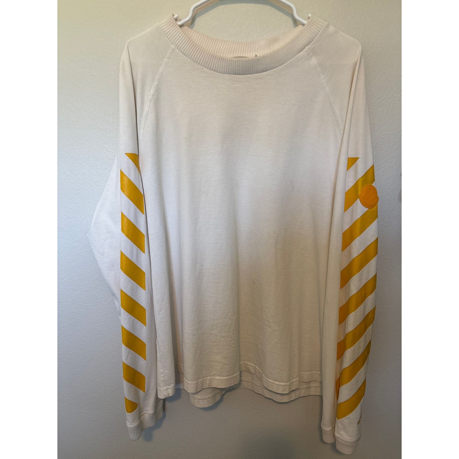 Moncler Moncler X Off-White heavy LS tee Size US XXL / EU 58 / 5 - 2 Thumbnail