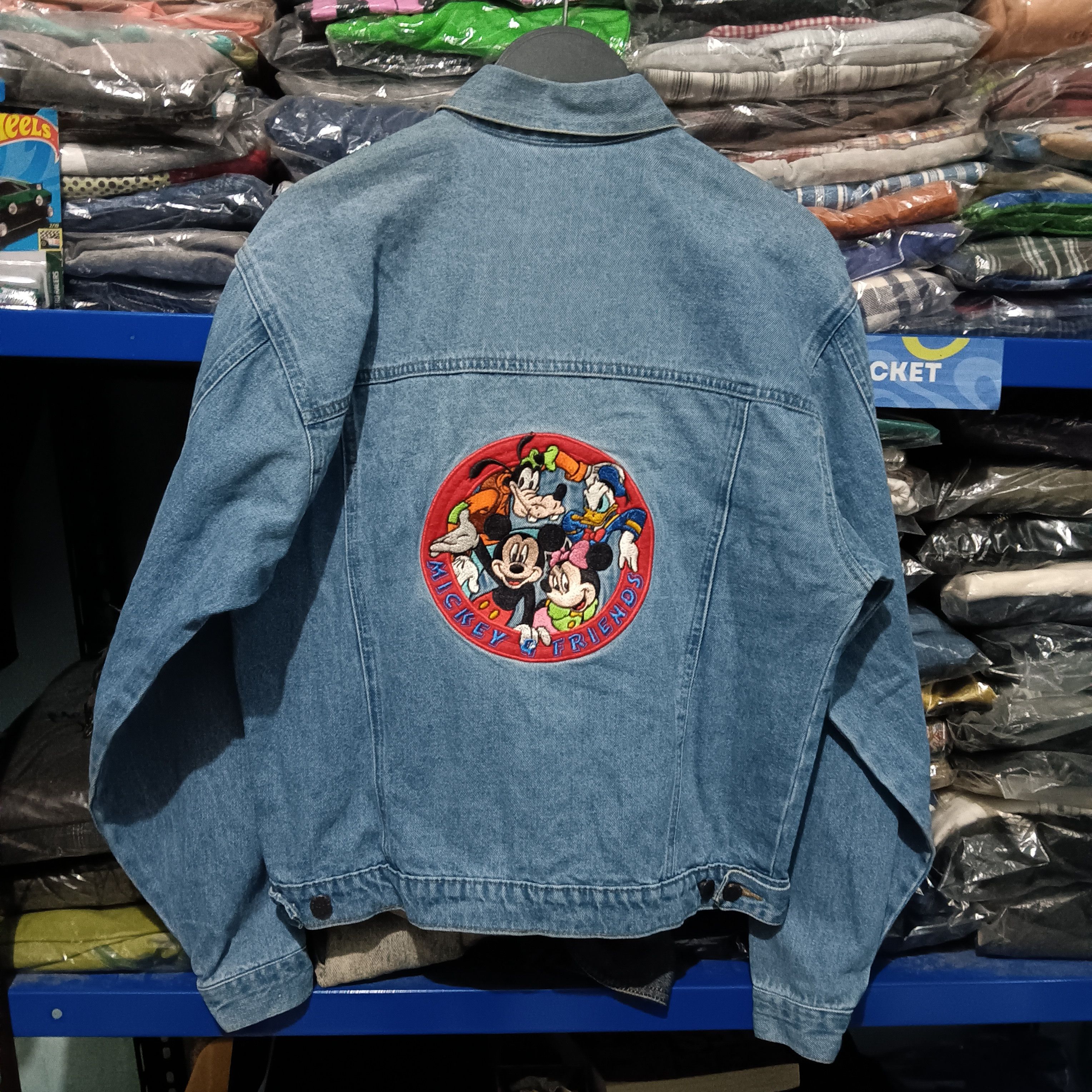 Mickey Mouse Vintage mickey mouse jacket Size US M / EU 48-50 / 2 - 6 Thumbnail