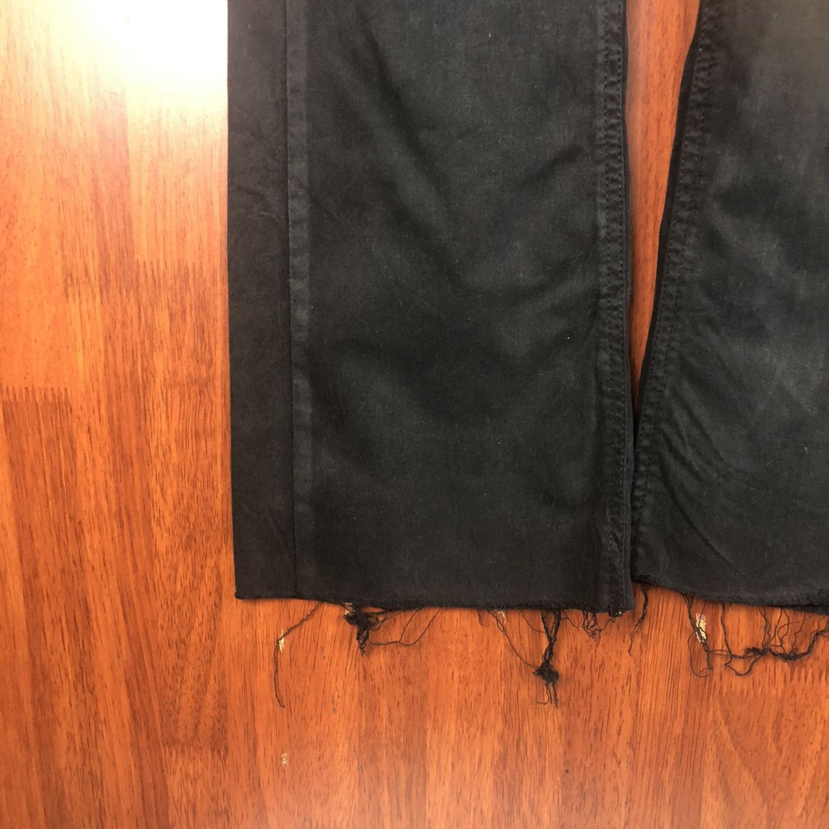 Japanese Brand Something Black Distressed ripped vintage Pants #7517 Size 28" / US 6 / IT 42 - 10 Thumbnail