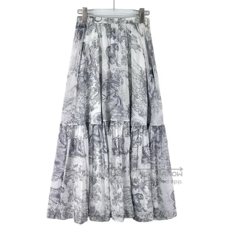 Dior Dior Gray animal jungle printed cotton casual half-length Size 24" / US 00 / IT 34 - 1 Thumbnail