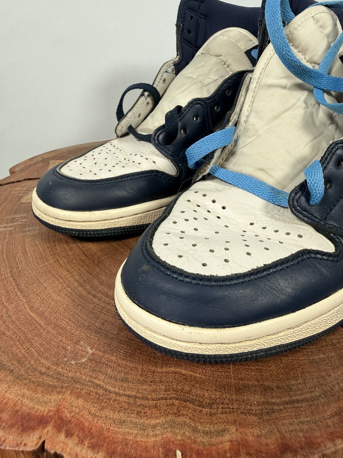 Jordan Brand Nike Jordan 1 Retro High Obsidian Youths Sneakers Size US 8 / IT 38 - 7 Thumbnail