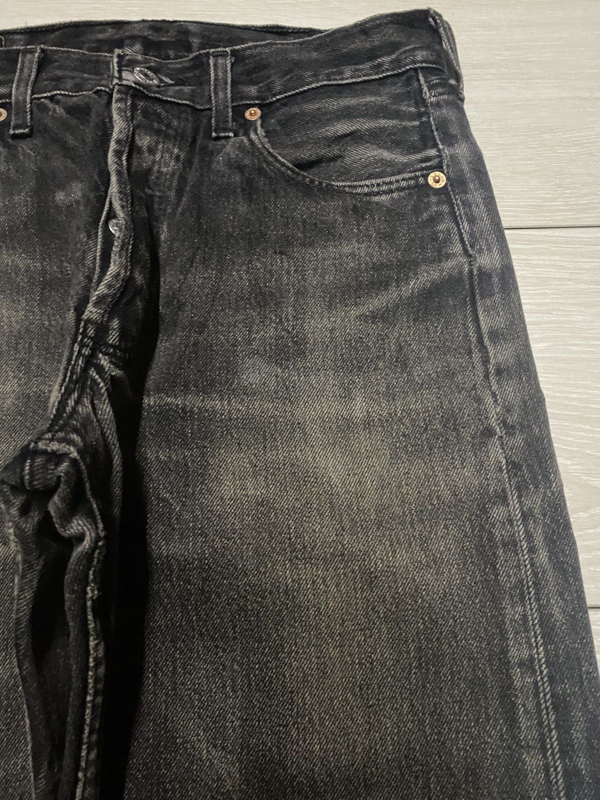 Levi's Vintage Levis 501 Black DenimTear Distressed Jeans Size US 29 - 8 Thumbnail
