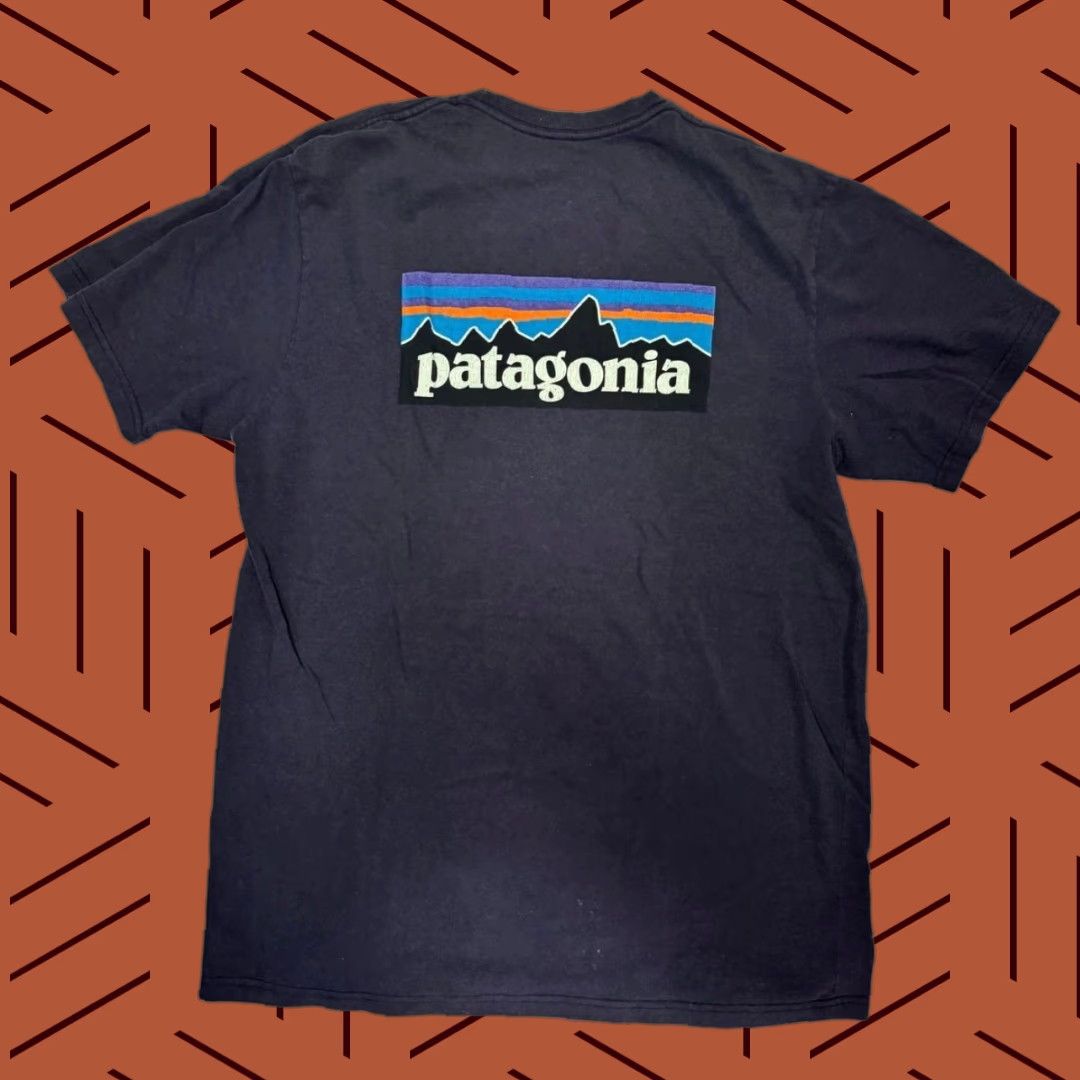 Patagonia Patagonia Shirt XL Blue Responsibili-Tee Back Logo Distressed Short Sleeve Size US 36 / EU 52 - 1 Thumbnail