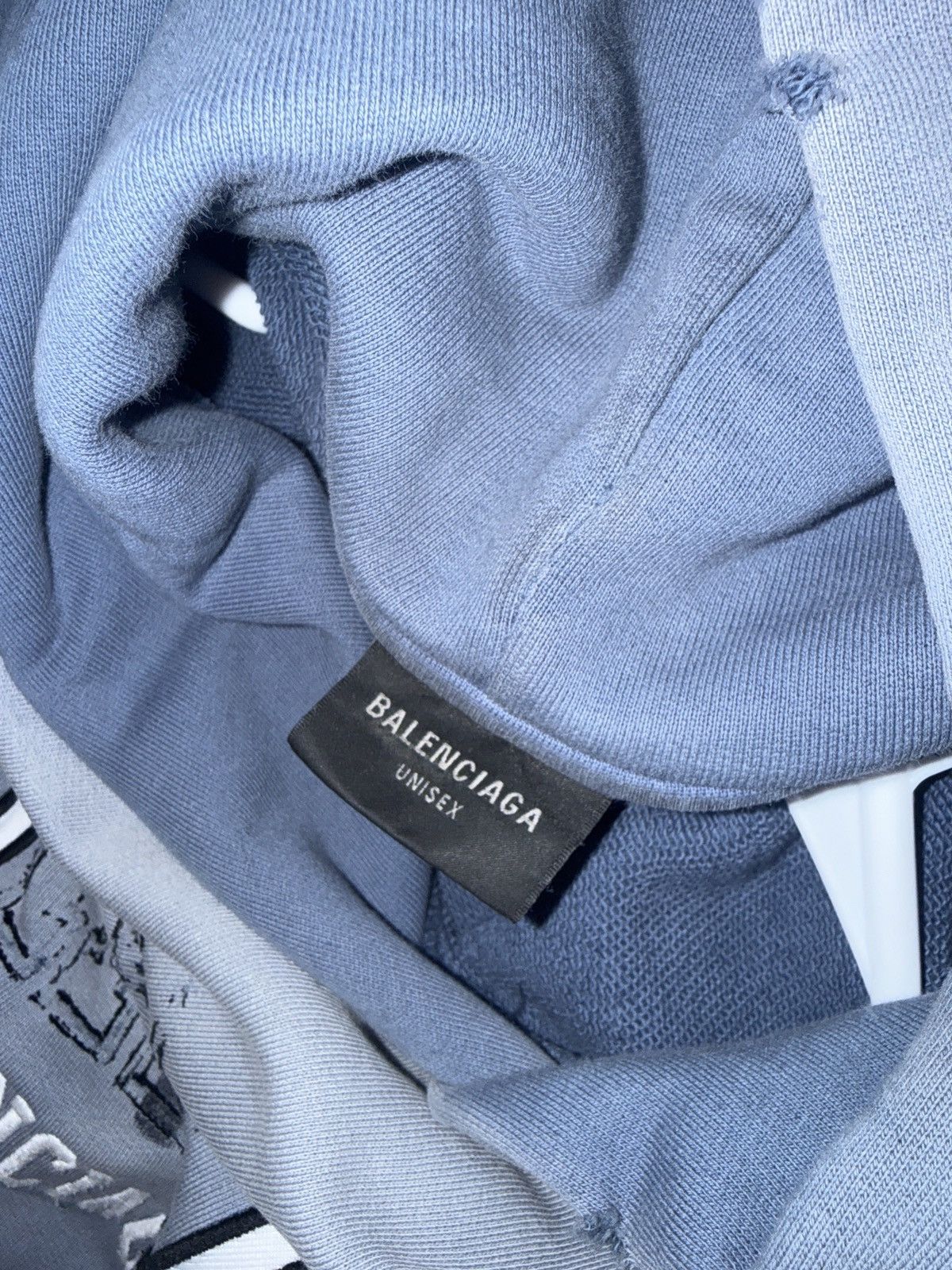 Balenciaga Balenciaga berlin/ be kind hoodie Size US L / EU 52-54 / 3 - 10 Thumbnail