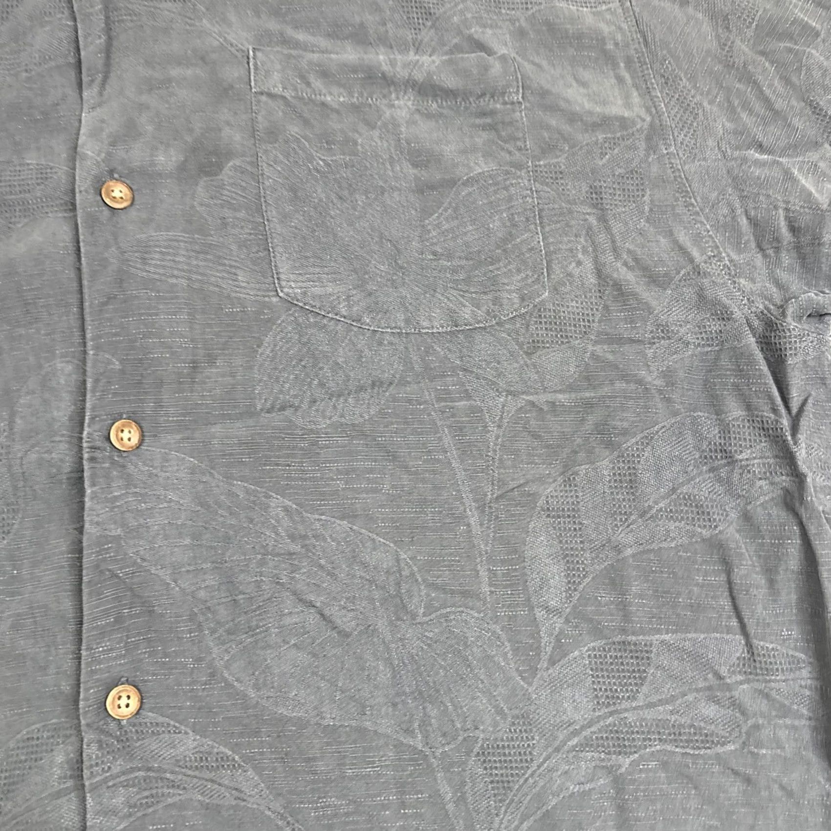Tommy Bahama Tommy Bahama Silk Shirt Button-up Short Sleeve Black L Floral Print Mens Shirt Size US L / EU 52-54 / 3 - 2 Thumbnail