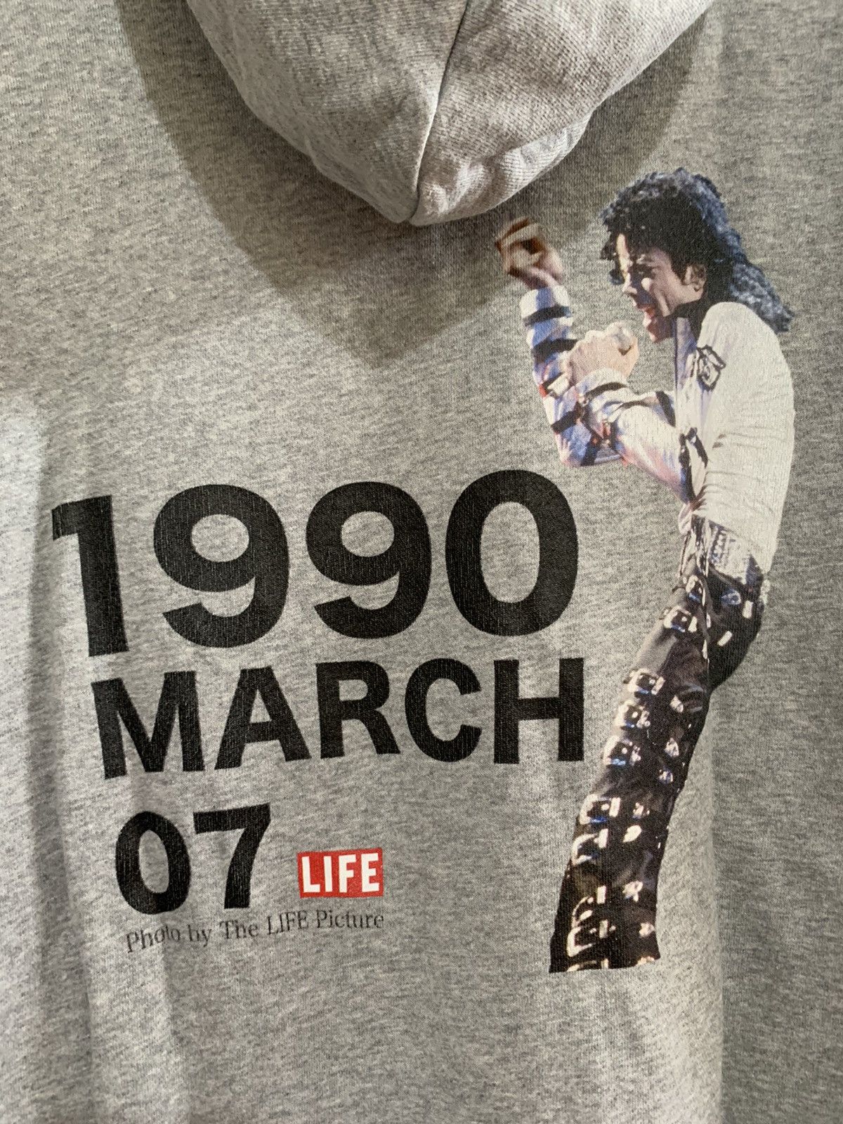 Michael Jackson × Vintage Vintage 90’s Michael Jackson by life magazine hoodie Size US L / EU 52-54 / 3 - 4 Thumbnail