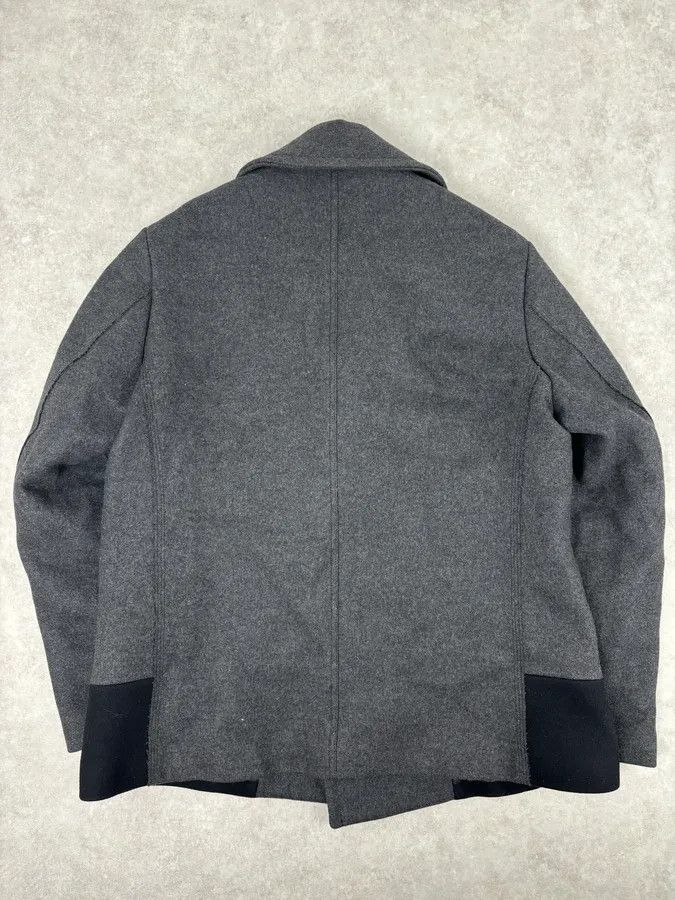 Gucci 2010s Gucci Grey Wool Double-Breasted Contrast Hem Jacket Size US L / EU 52-54 / 3 - 5 Thumbnail