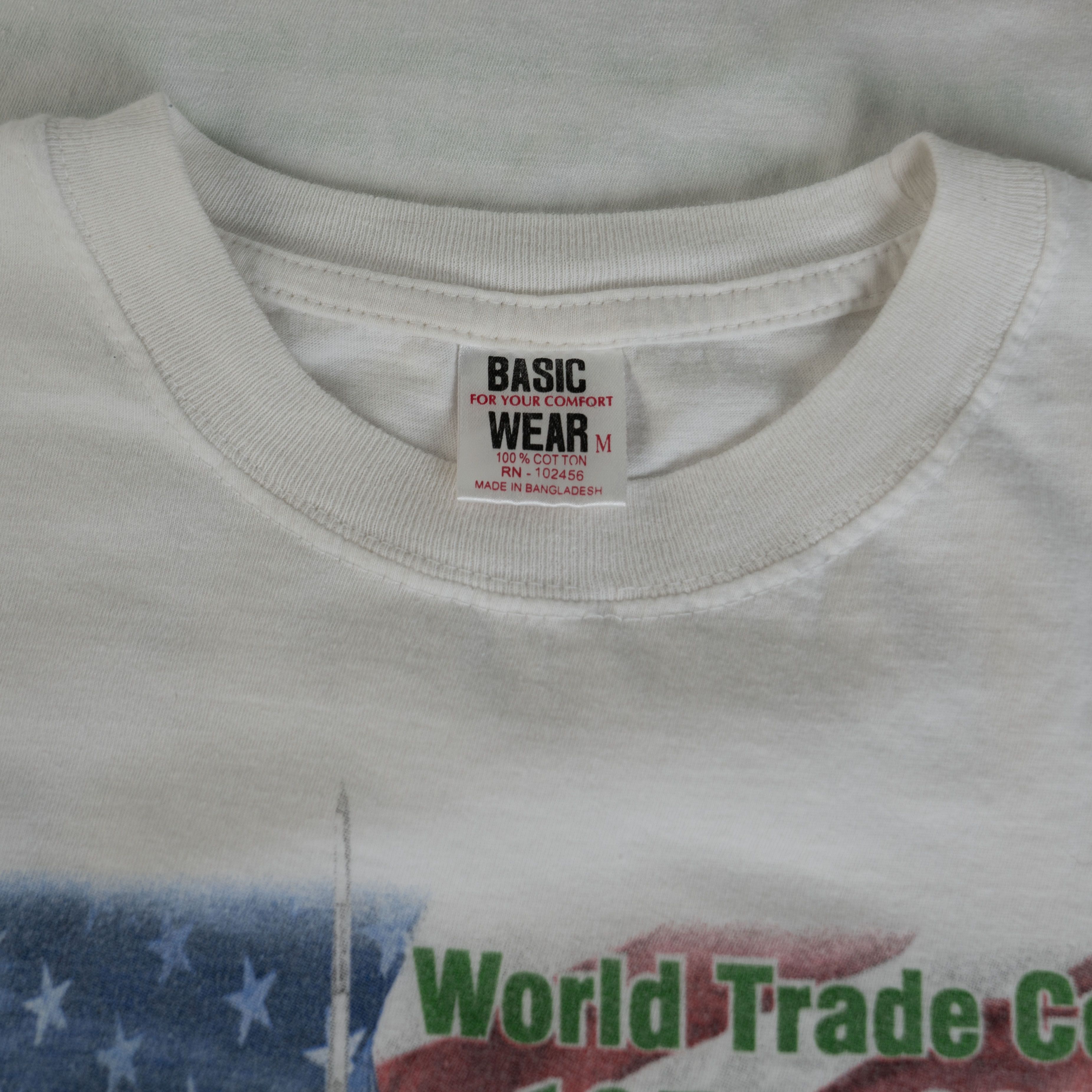 Vintage Vintage 2001 9/11 World Trade Center Memorial NYC Tee Shirt Size US M / EU 48-50 / 2 - 3 Thumbnail